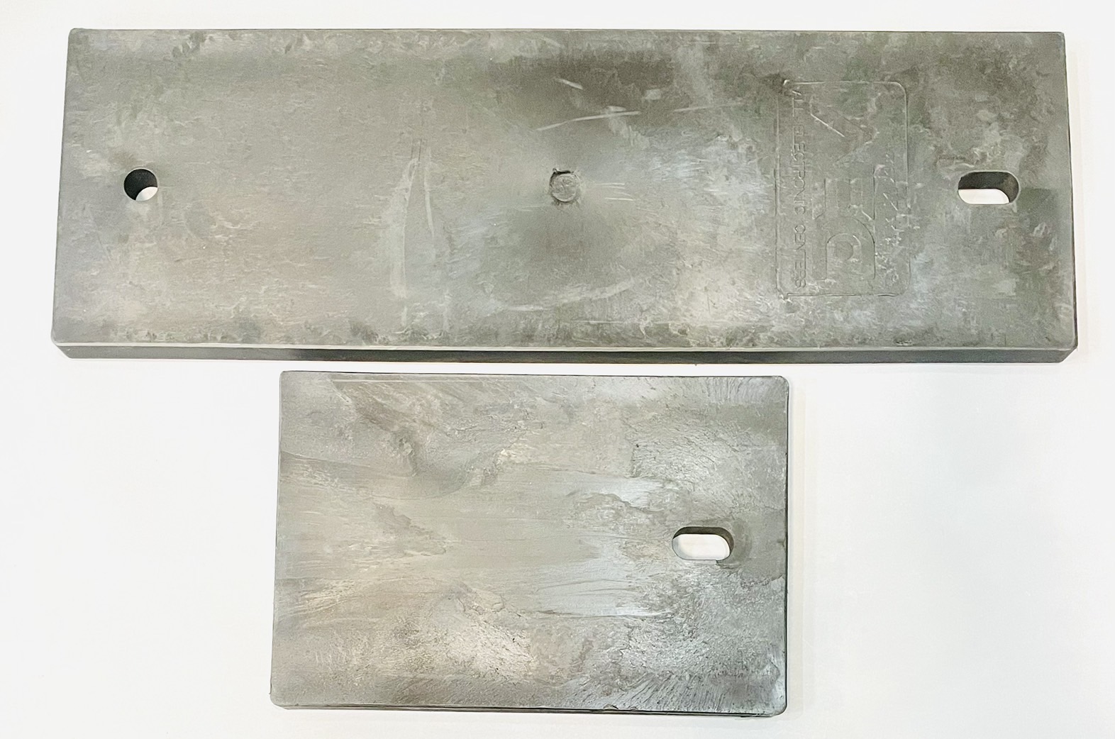 แผ่นรองมิเตอร์ไฟฟ้า พลาสติก สีดำ