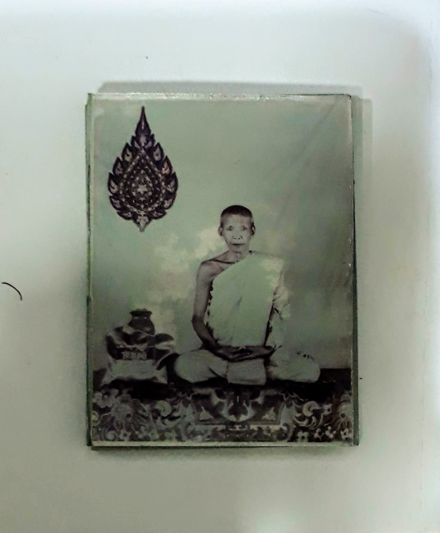 ล็อกเก็ตพระวิบูลวชิรธรรม (หลวงพ่อสว่าง อุตฺตโร) วัดคฤหบดีสงฆ์