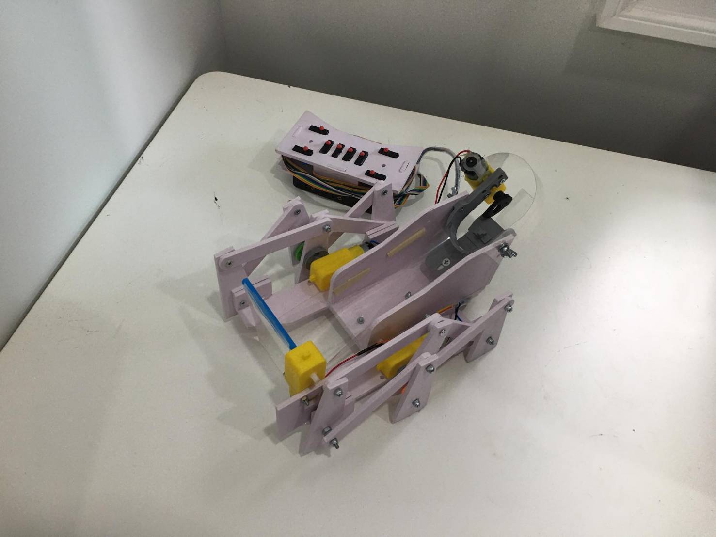 หุ่นยนต์นักบาส ART 2024 รุ่นใหม่