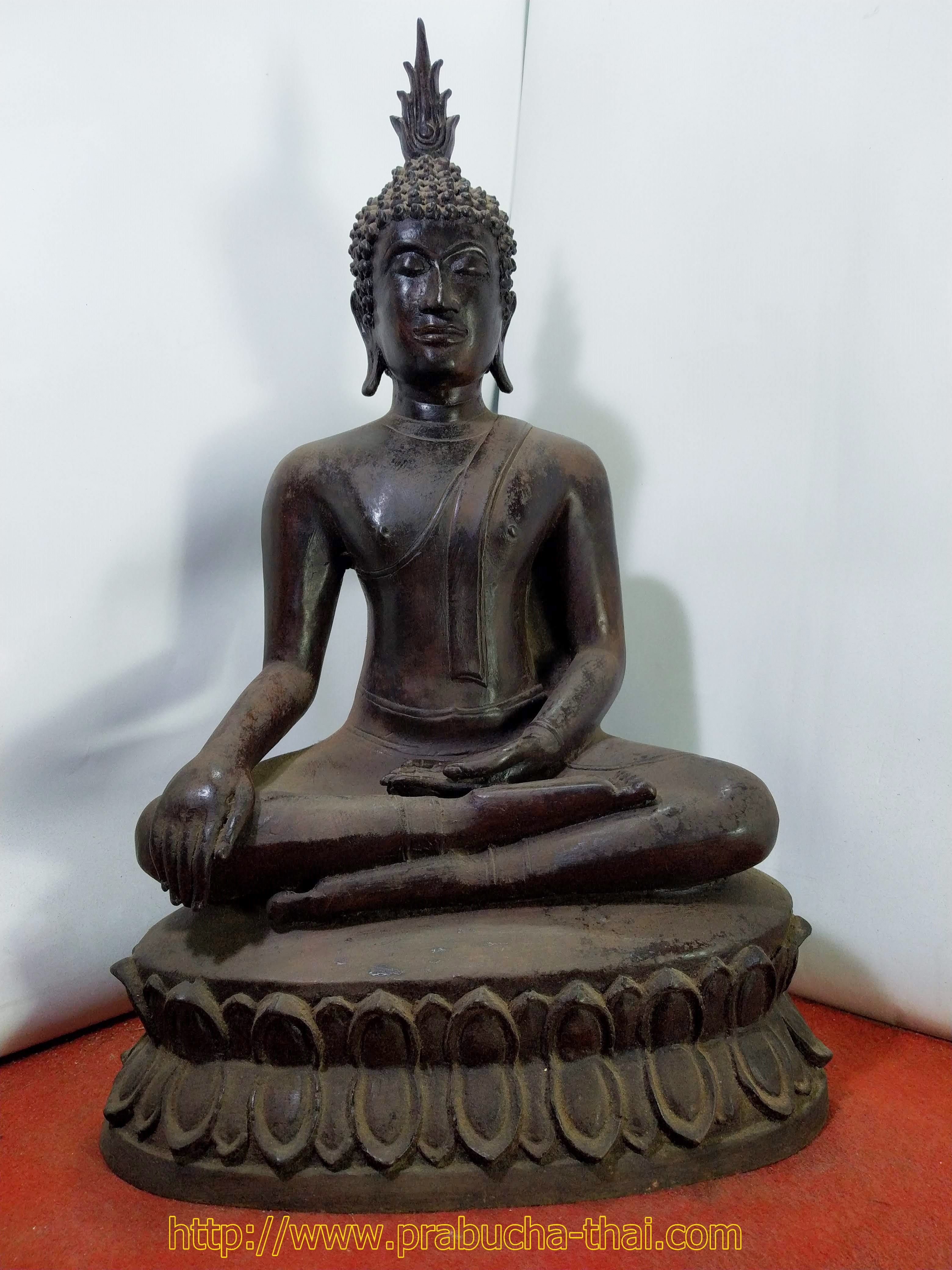 พระสุโขทัย ปางมารวิชัย หน้าตัก 9 นิ้ว เนื้อโลหะสำริด