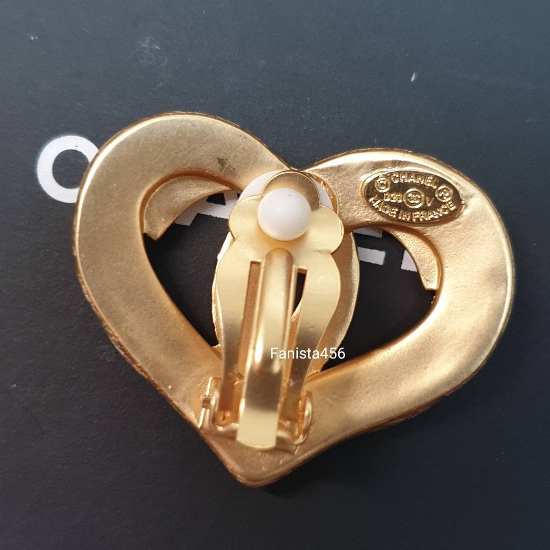 ต่างหูชาแนล original แบบหนีบ ต่างหู Chanel งานวินเทจหัวใจ ต่างหูชาแนล 1:1 ต่างหูหัวใจ Chanel earring heart