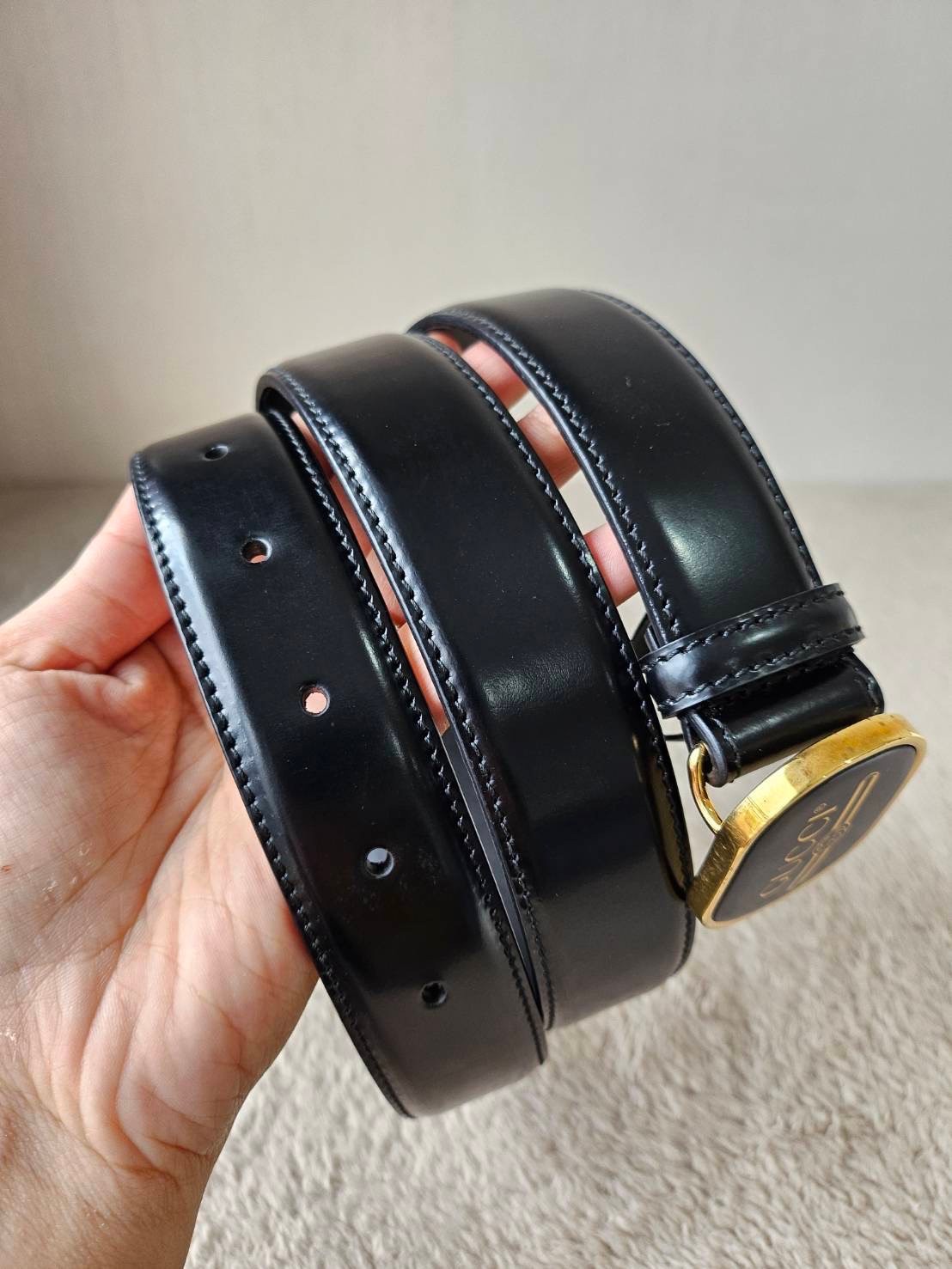 Gucci Enamel Logo Leather Belt