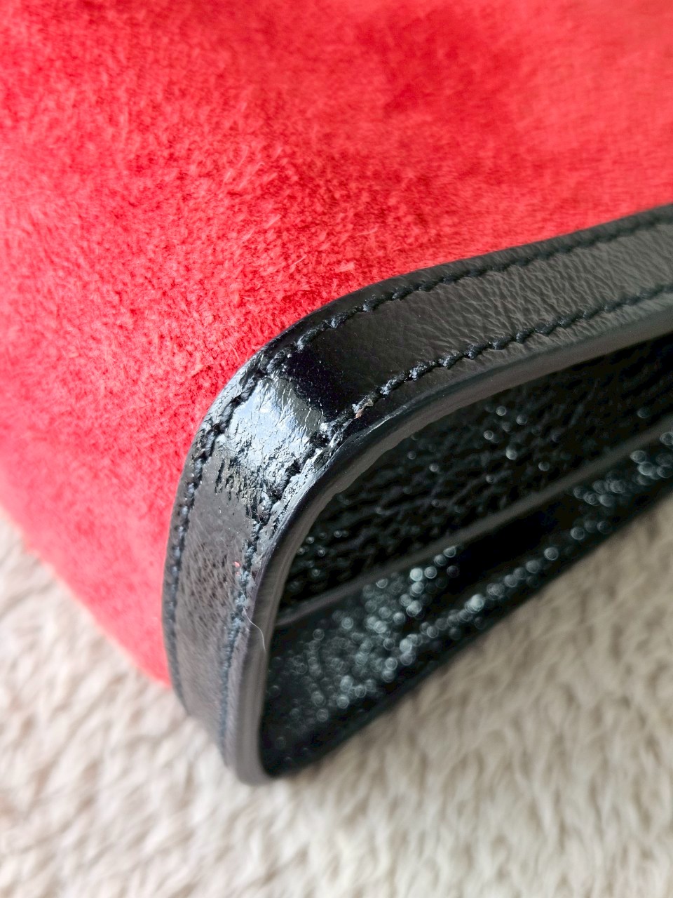 Gucci 503877 Ophidia Red Suede Chain Shoulder Bag