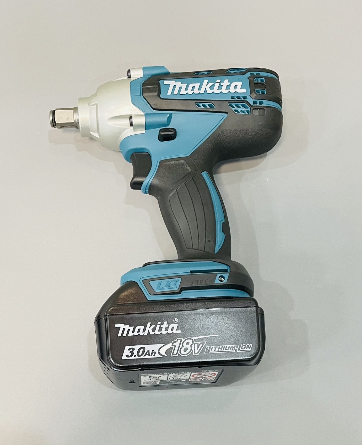 บล็อกไร้สาย 1/2" DTW190SF1J MAKITA