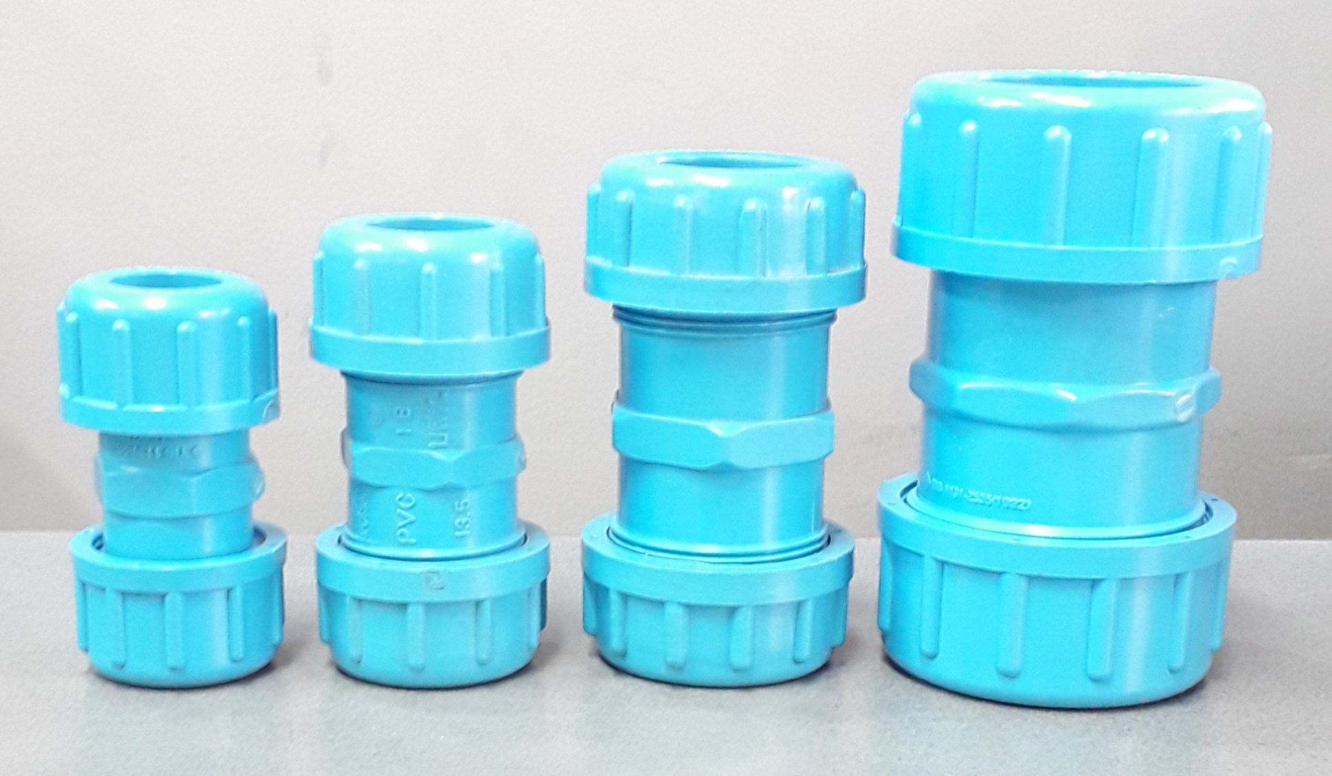 ข้อต่อยูเนี่ยน PVC ตราช้าง
