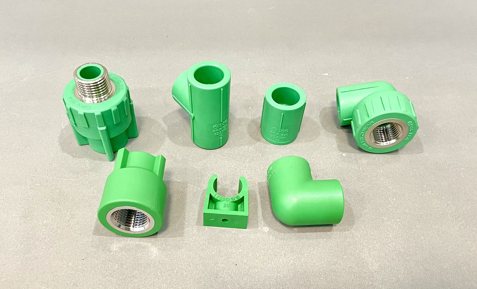 ข้อต่อตรงเกลียวใน PPR 20x1/2"