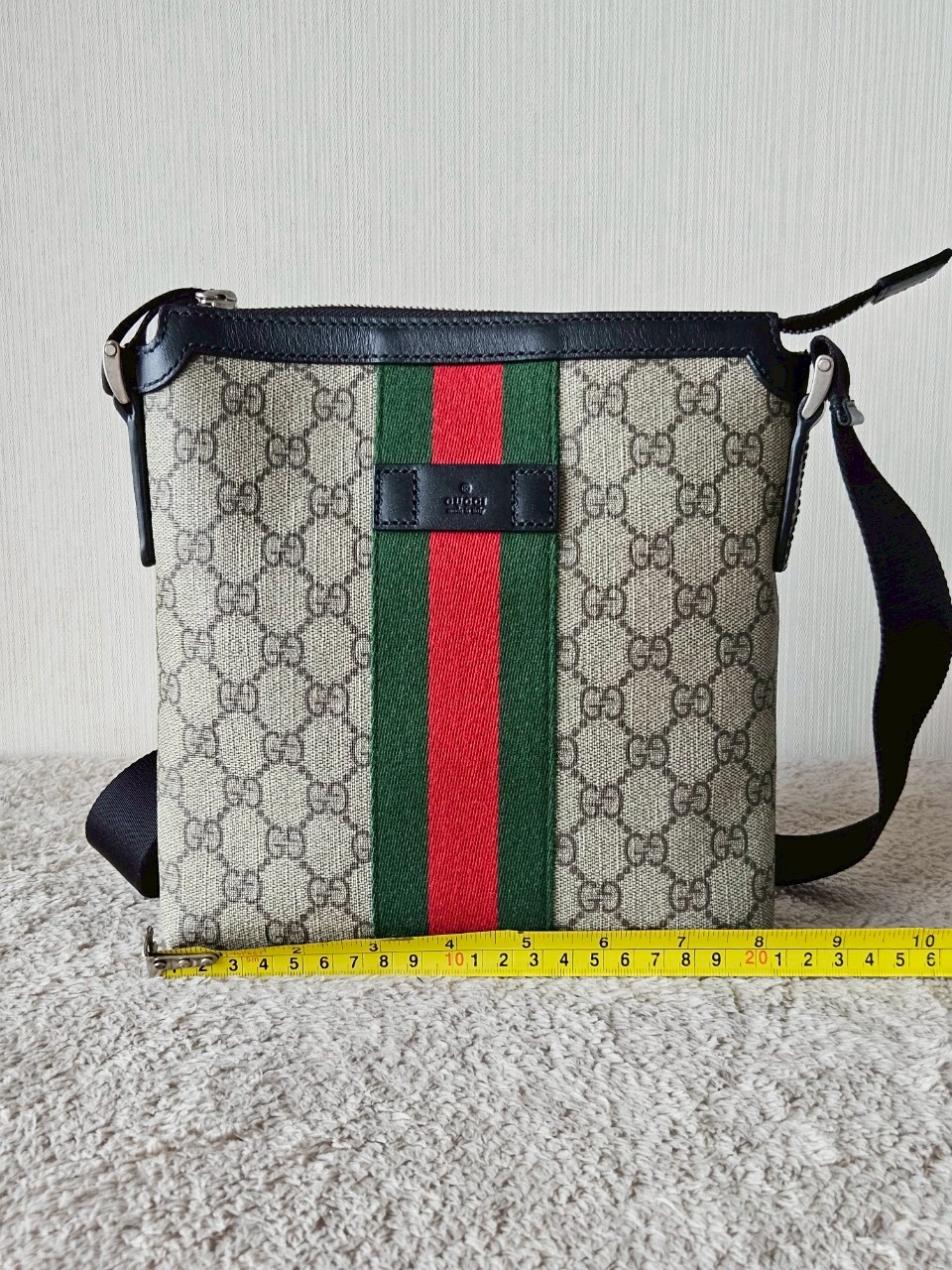 Gucci Web Messenger Supreme