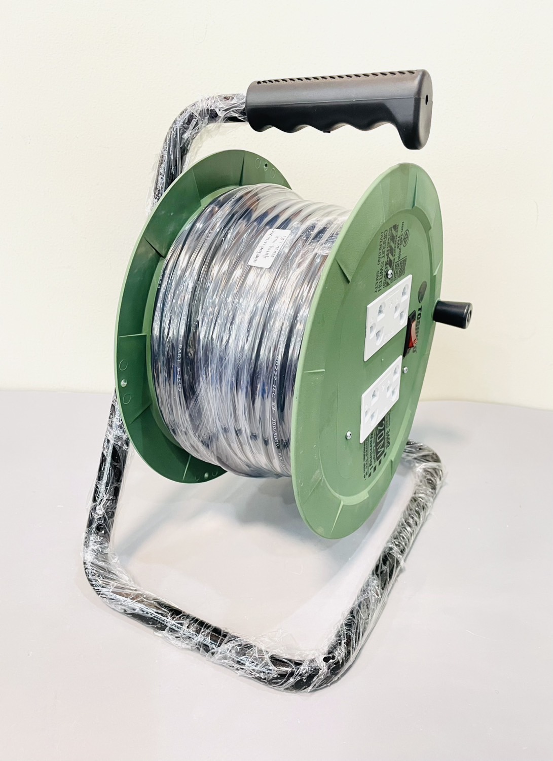 โรลเก็บสายไฟ โตชิโน 3x1.5 20เมตร.PM315ST-20M