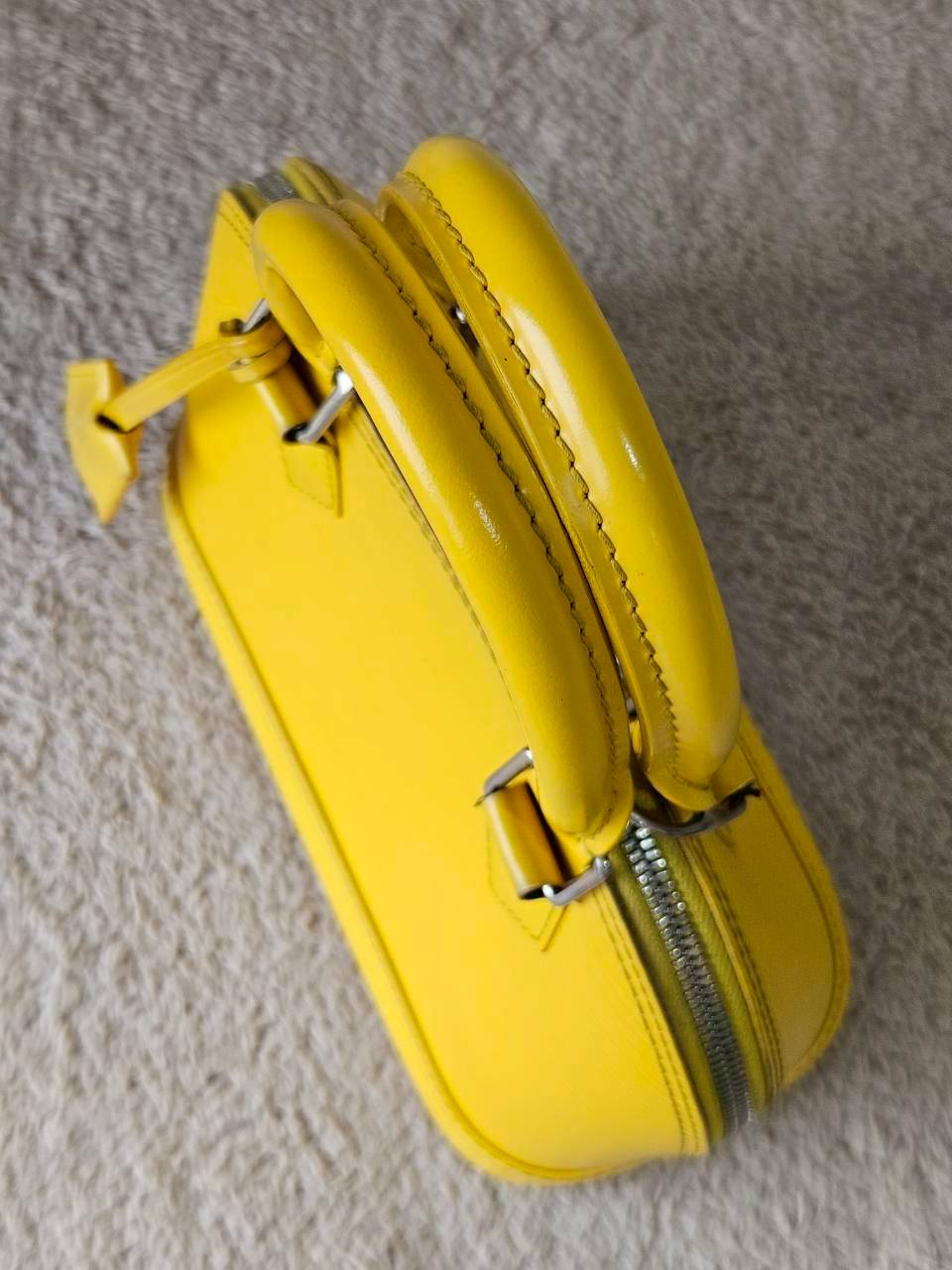 LV Alma BB EPI สีเหลือง