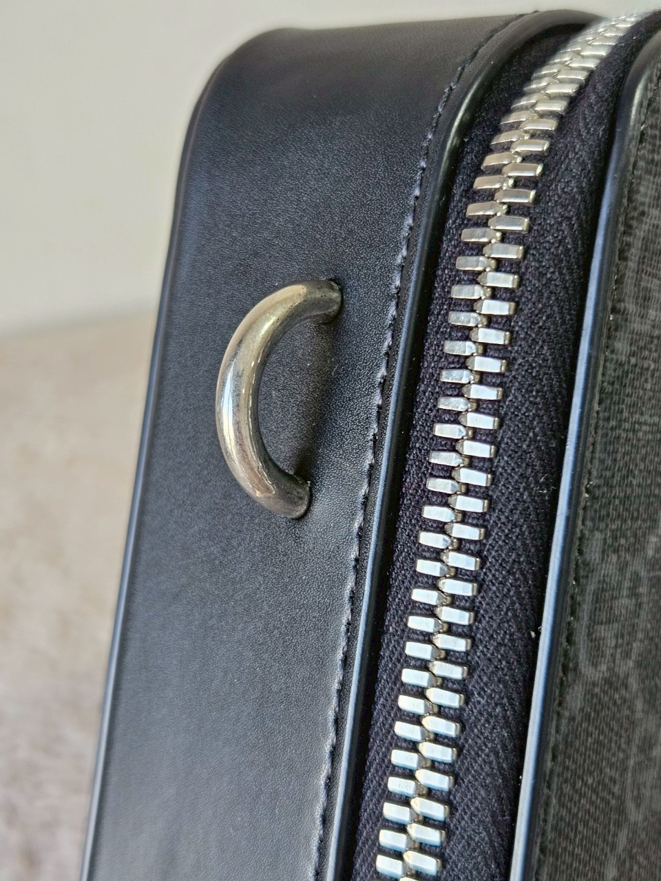 Gucci Black Small Shoulder Bag