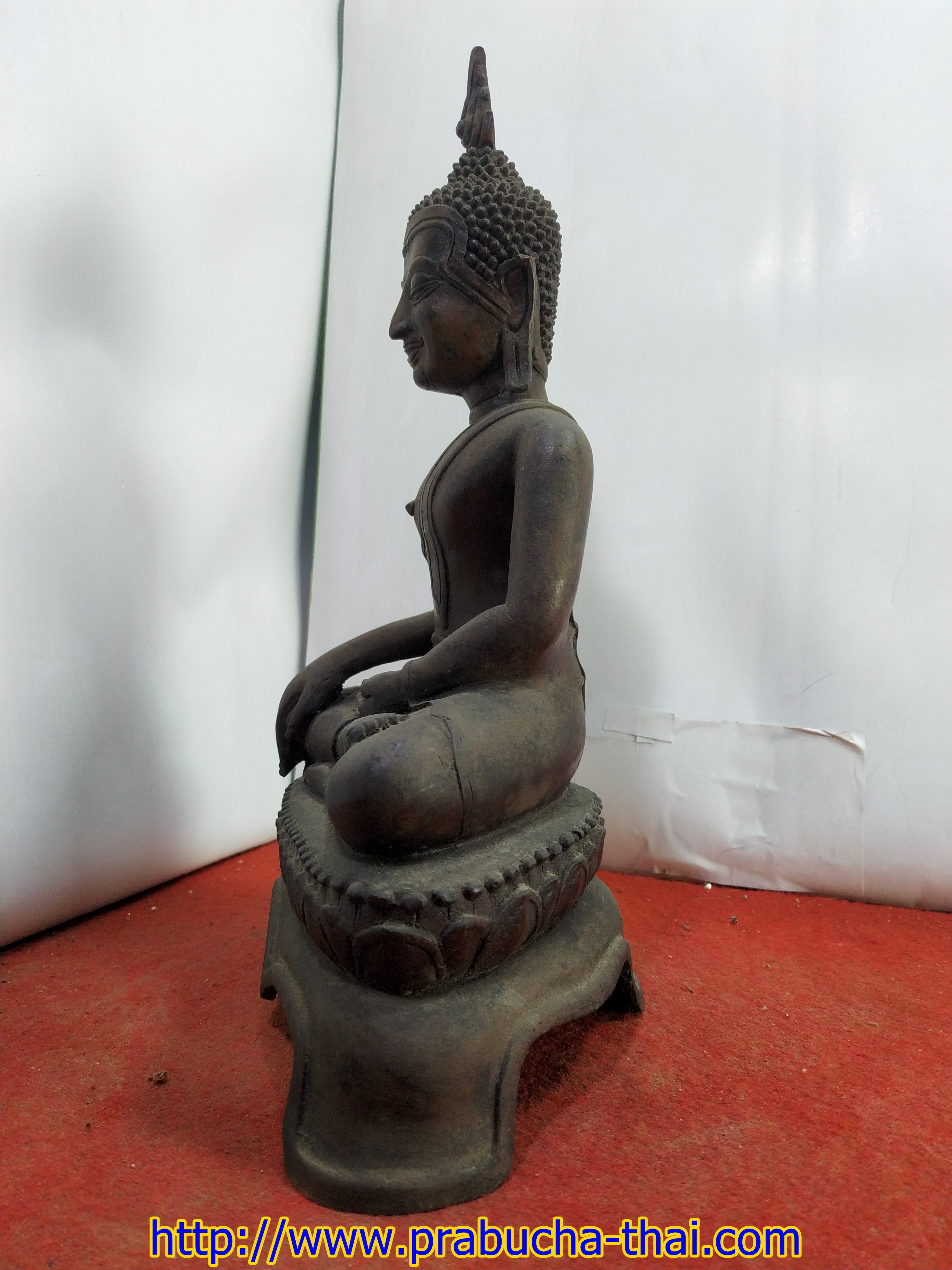 พระอู่ทอง ฐานบัวสามขา หน้าตัก 5 นิ้ว เนื้อสำริด