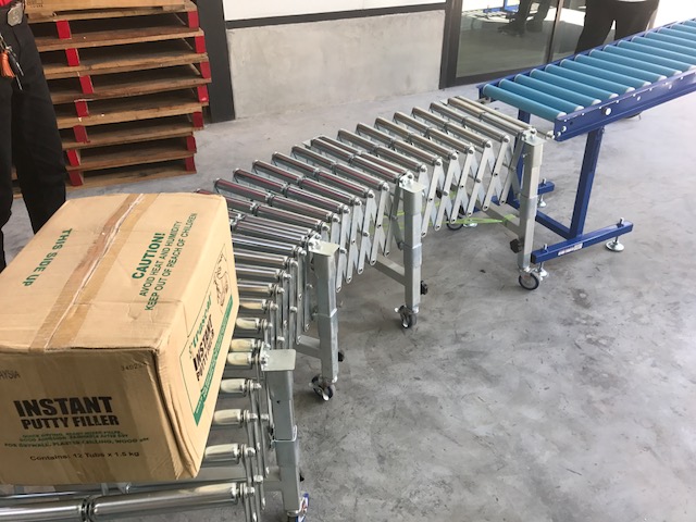 Extendaflex รางลูกกลิ้ง ยืดหดได้ EXR322-4040 spec W40 x L400( max ) x H( 55-85 )