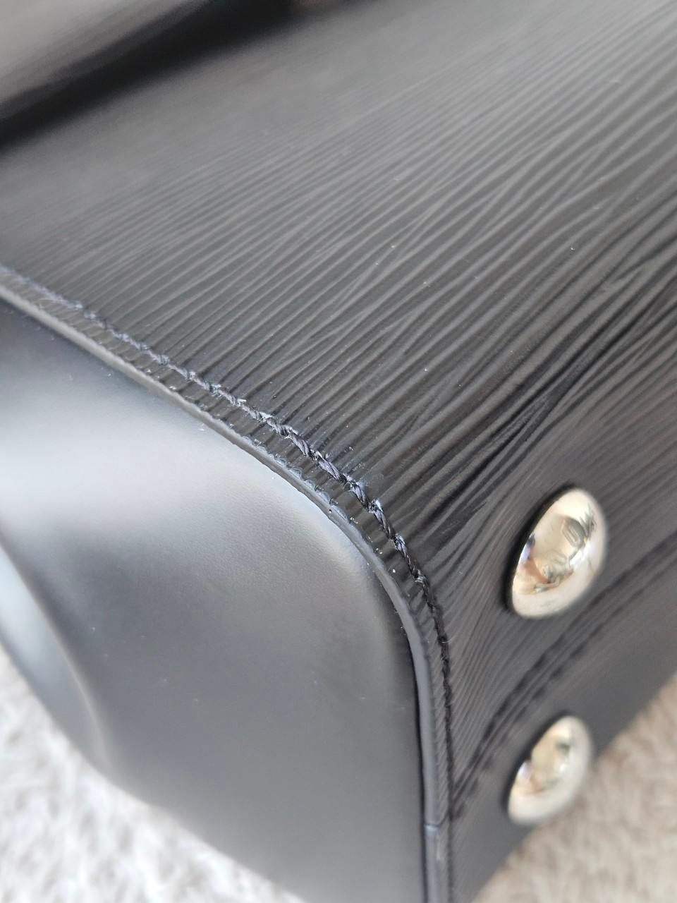 LV M41312 Cluny BB EPI microchip