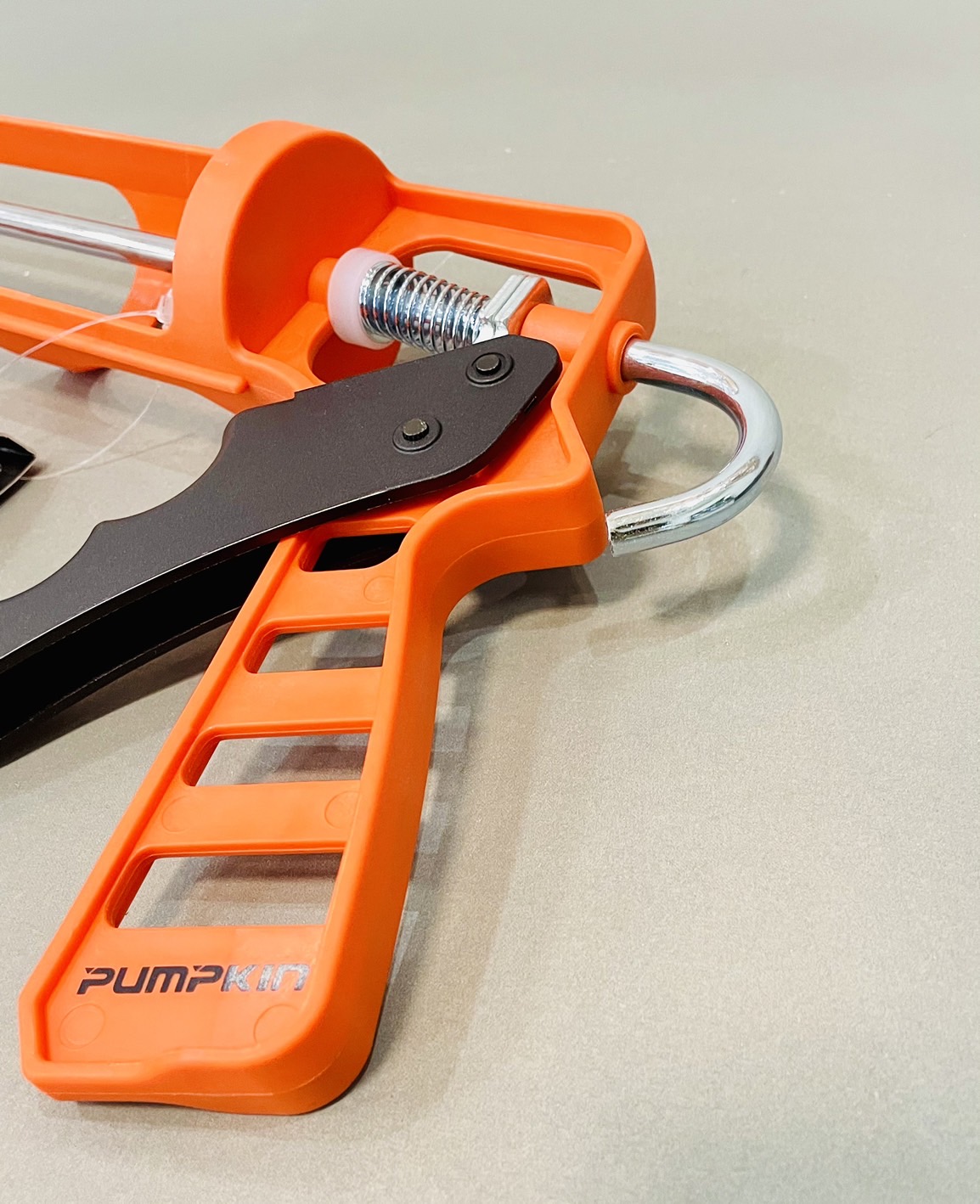 ปืนยิงซิลิโคน พัมคิน ไฟเบอร์ PTT-9CK