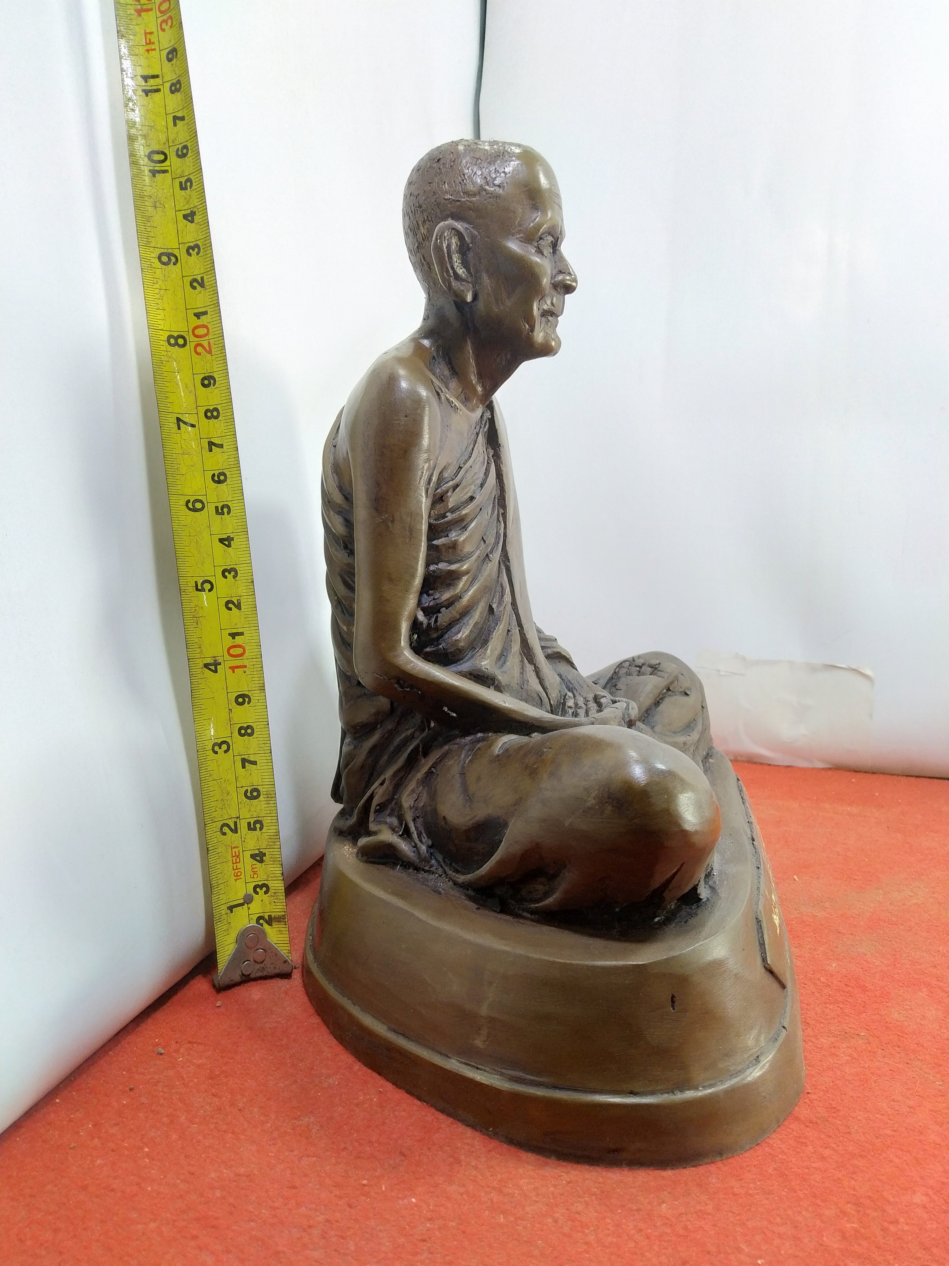 หลวงปู่ขาว อนาลโย วัดถ้ำกลองเพล จ.หนองบัวลำภู หน้าตัก 8 นิ้ว