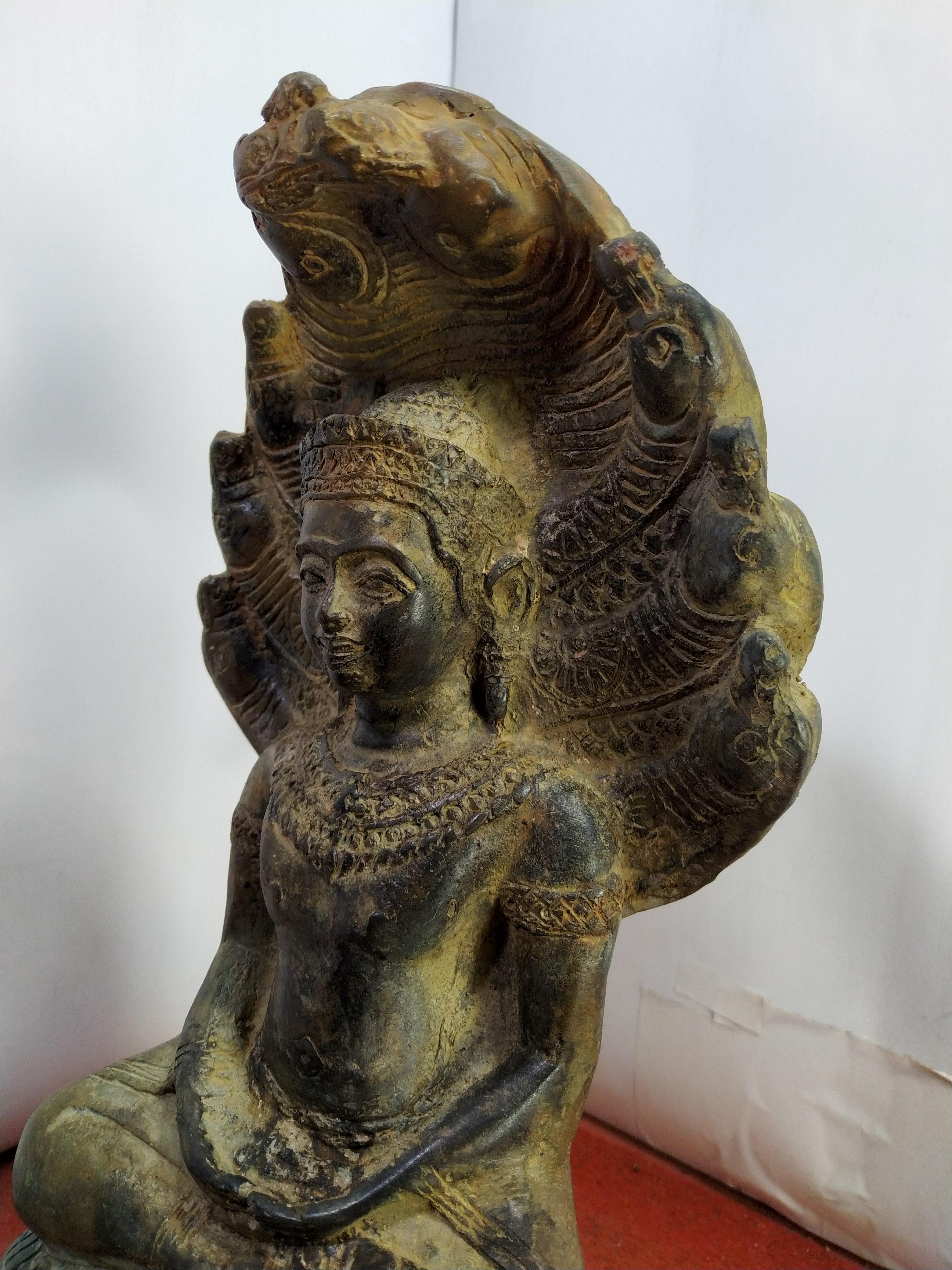 พระนาคปรก ลพบุรี หน้าตัก 5 นิ้ว เนื้อสำริดสภาพเก่า