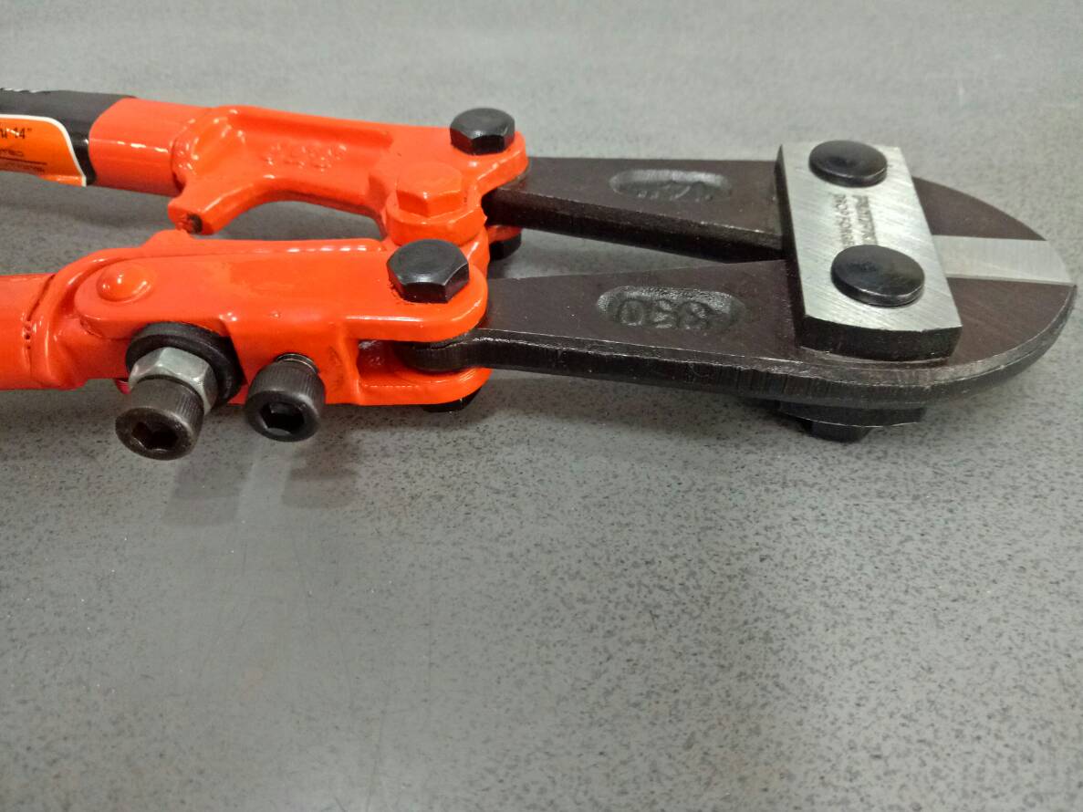 กรรไกรตัดเหล็กเส้น พัมคิน