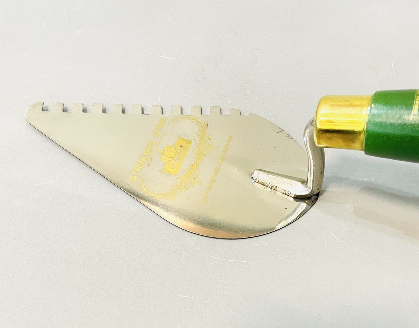 เกียงหวี 6" สแตนเลส พัมคิน (เกียงแหลมมีฟันขวา)