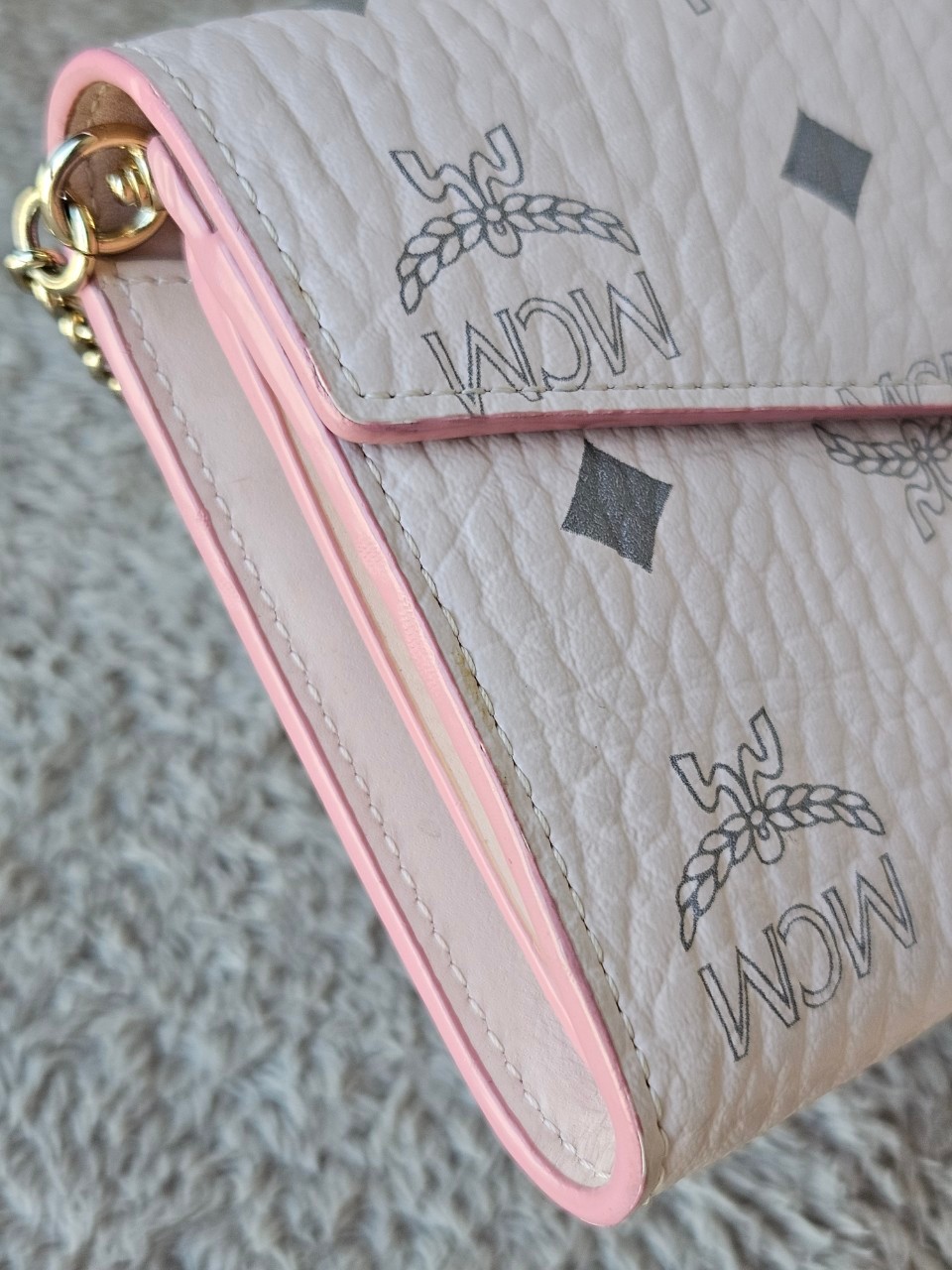 MCM Tracy Crossbody Wallet Pink