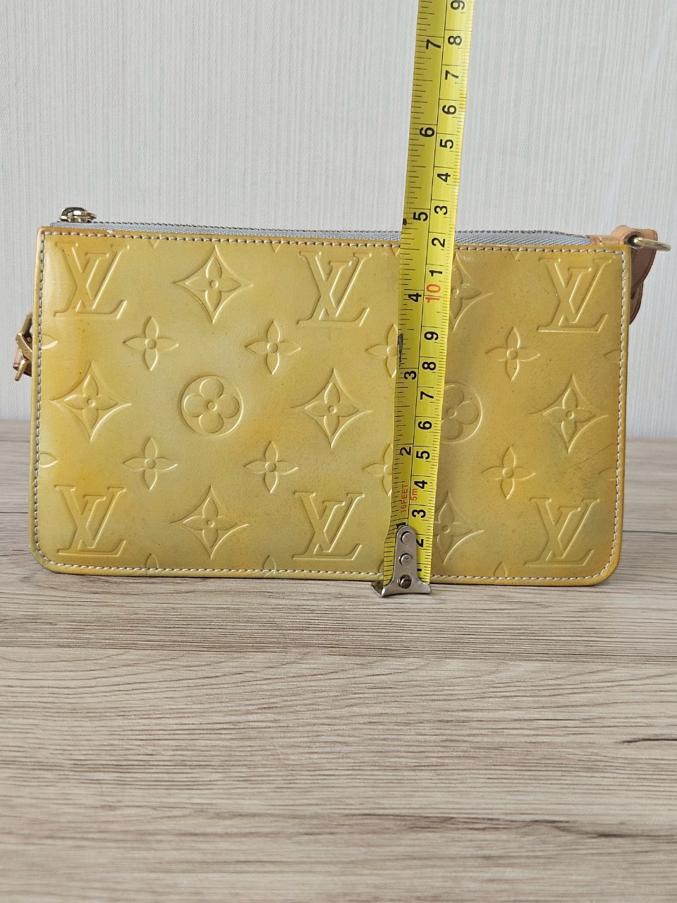 LV Lexington Pochette Monogram Vernis