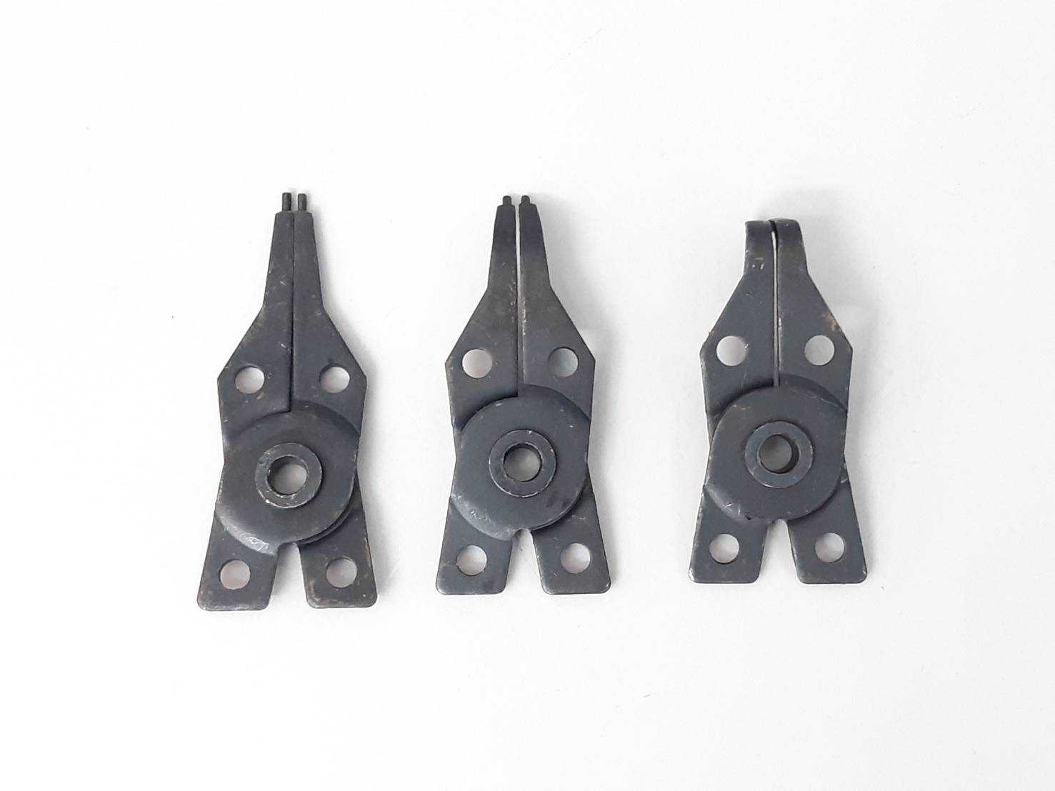 คีมหุบ-ถ่างแหวน 4 ตัวชุด อัดแผง