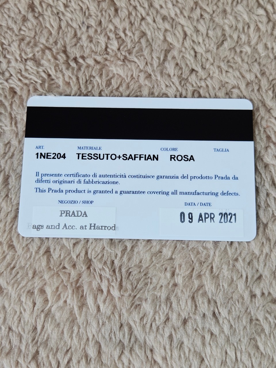 Prada Re-Edition 2005 Re-Nylon หูหนัง สีชมพู