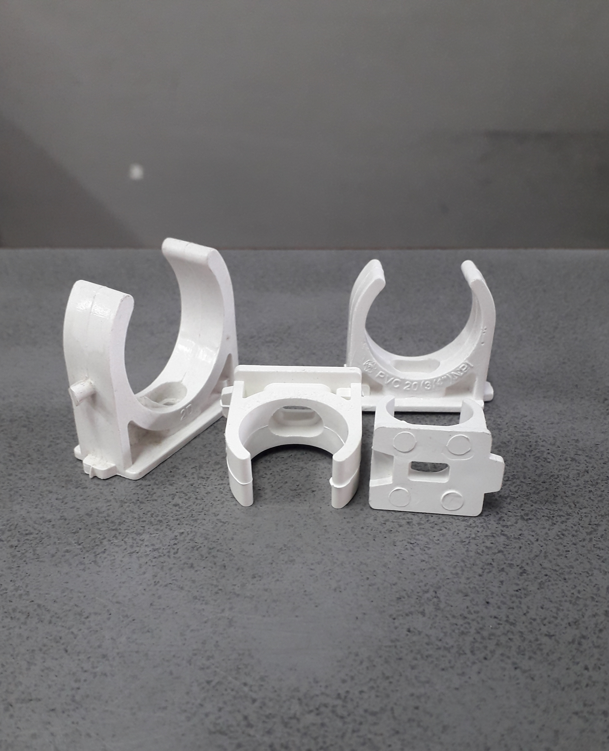 คลิปก้ามปูสีขาว ตราช้าง