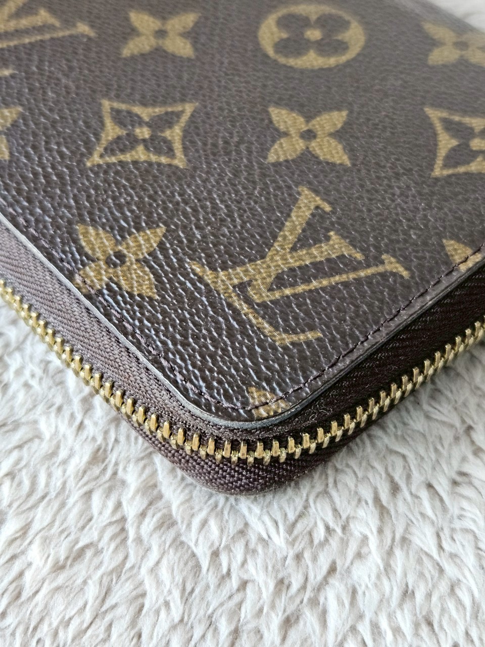 LV Zippy Mono Wallet