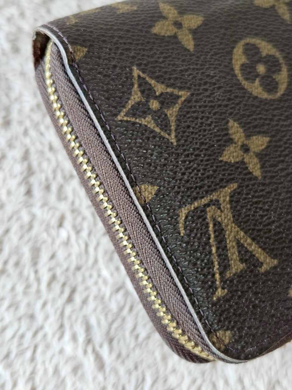 LV Zippy Mono Wallet