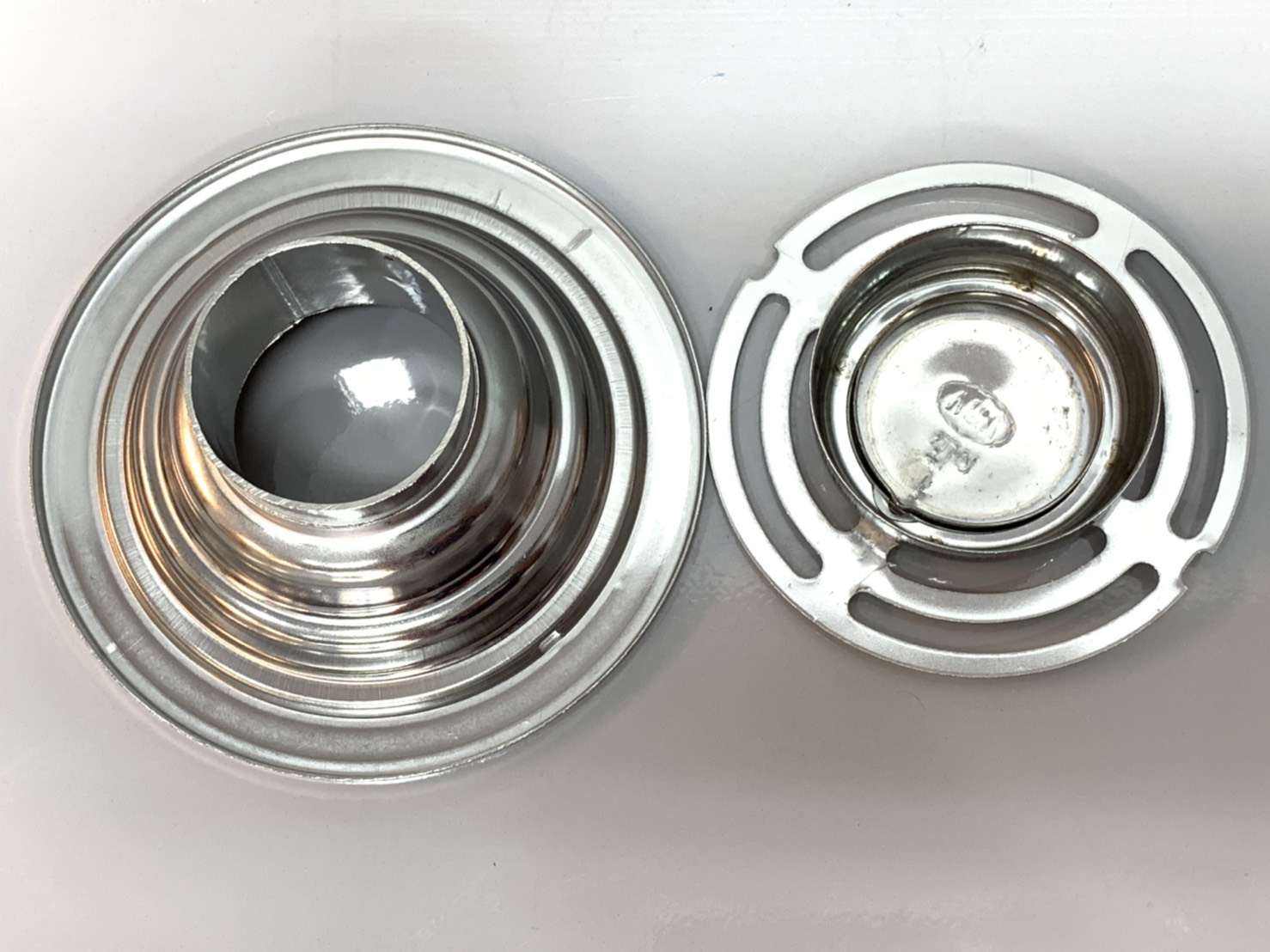 ตะแกรงกันกลิ่น K256 สแตนเลสแท้ 1-1/2"-3"