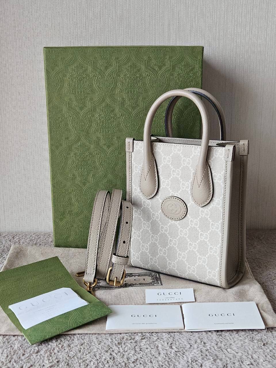 Gucci Mini Tote Interlocking Beige