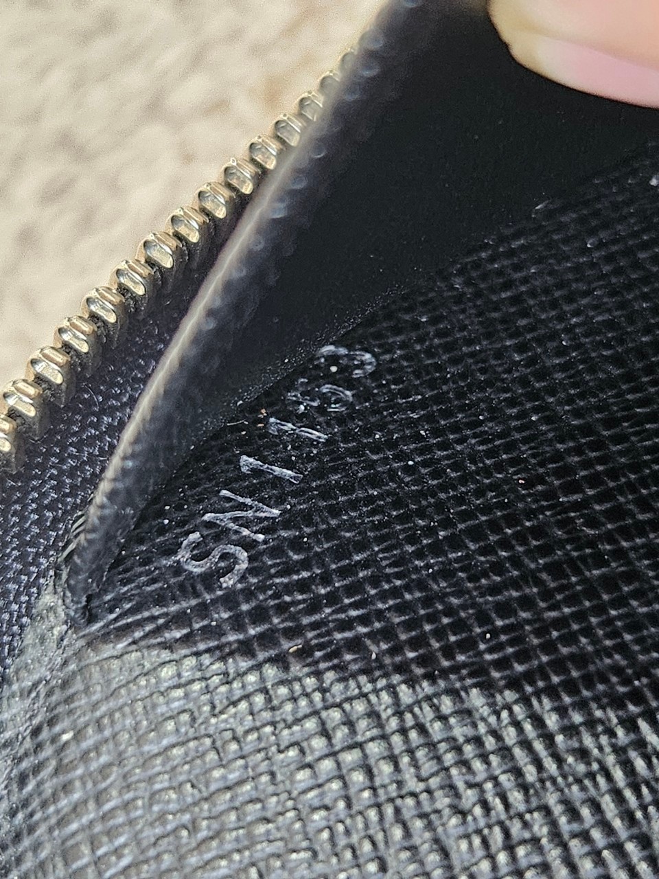 LV EPI Zippy Organizer Long Wallet