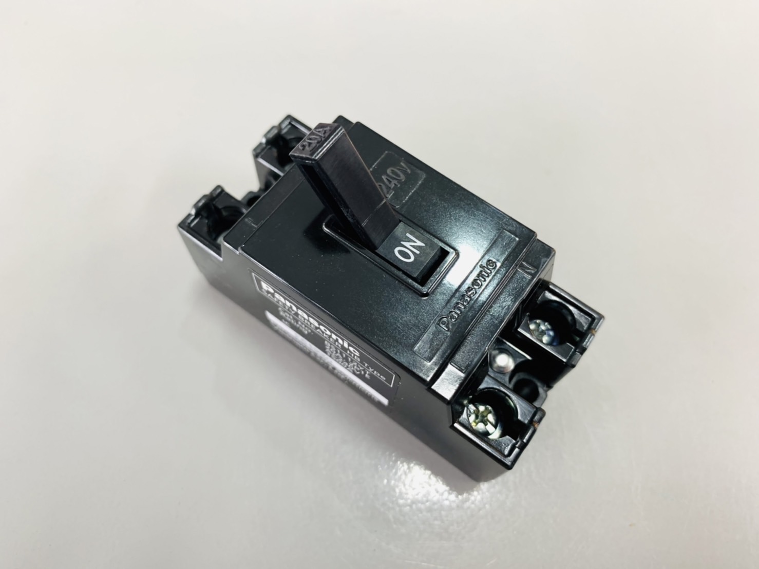 เบรคเกอร์ Panasonic