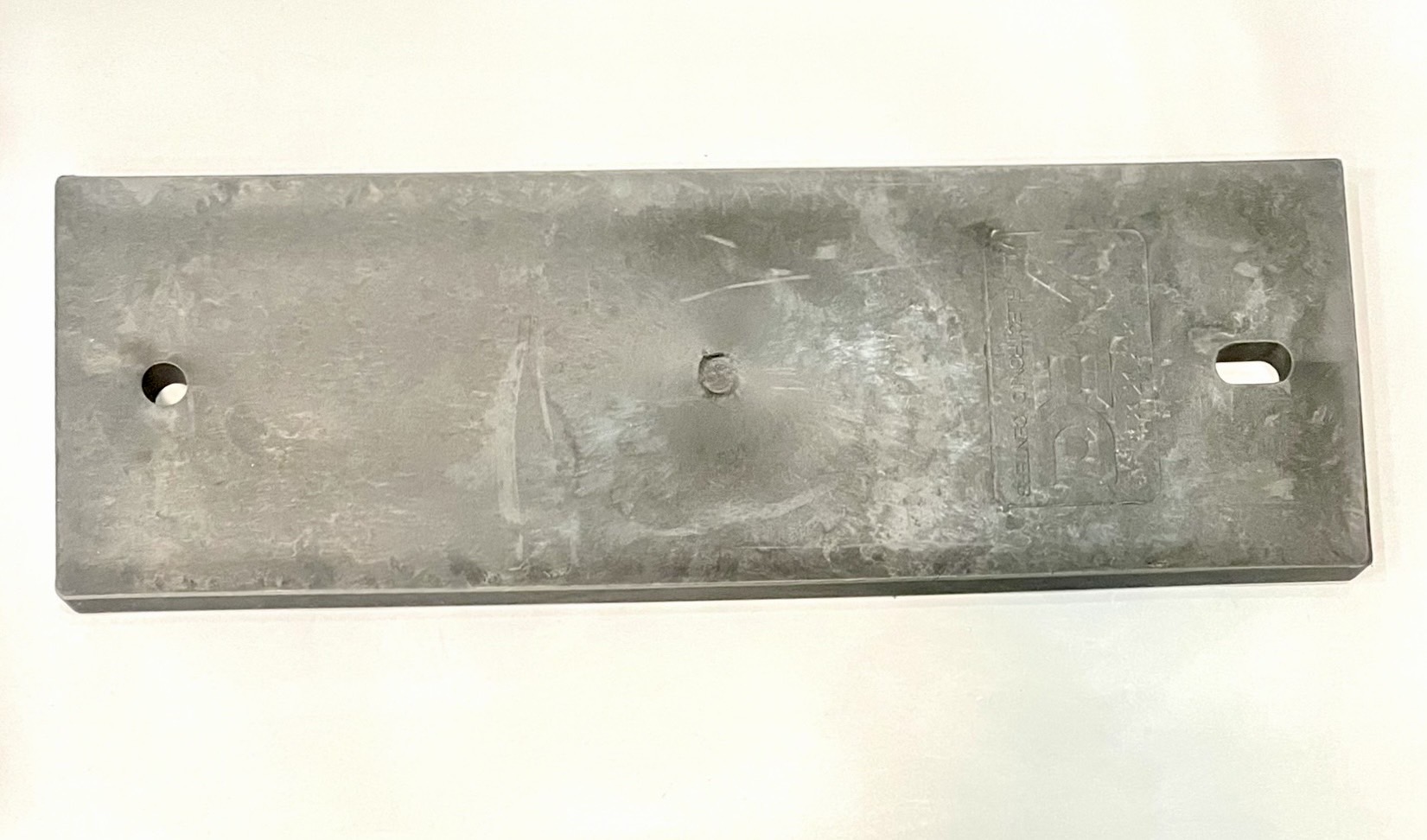 แผ่นรองมิเตอร์ไฟฟ้า พลาสติก สีดำ