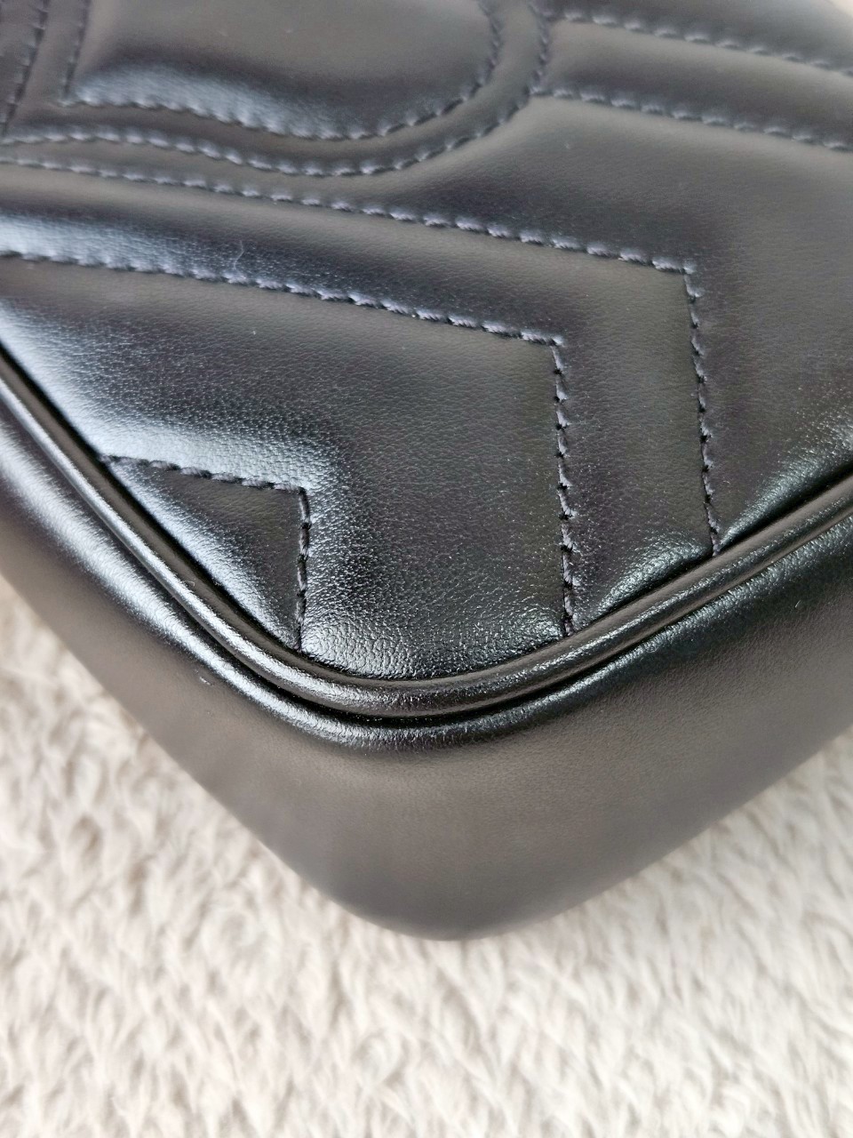 Gucci Marmont Super Mini สีดำ