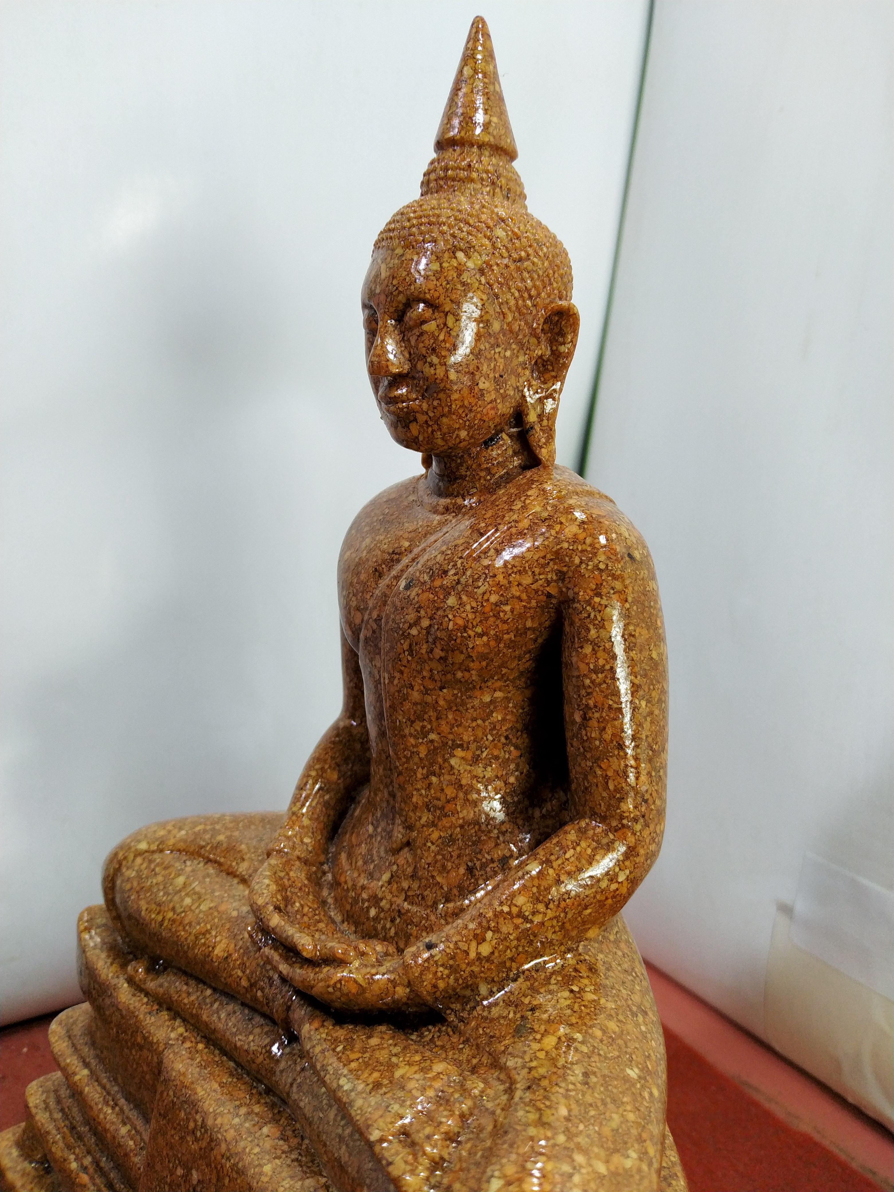 หลวงพ่อโสธร เนื้อกระเบื้องหลังคาโบสถ์ วัดโสธรฯ ฉะเชิงเทรา หน้าตัก 5 นิ้ว