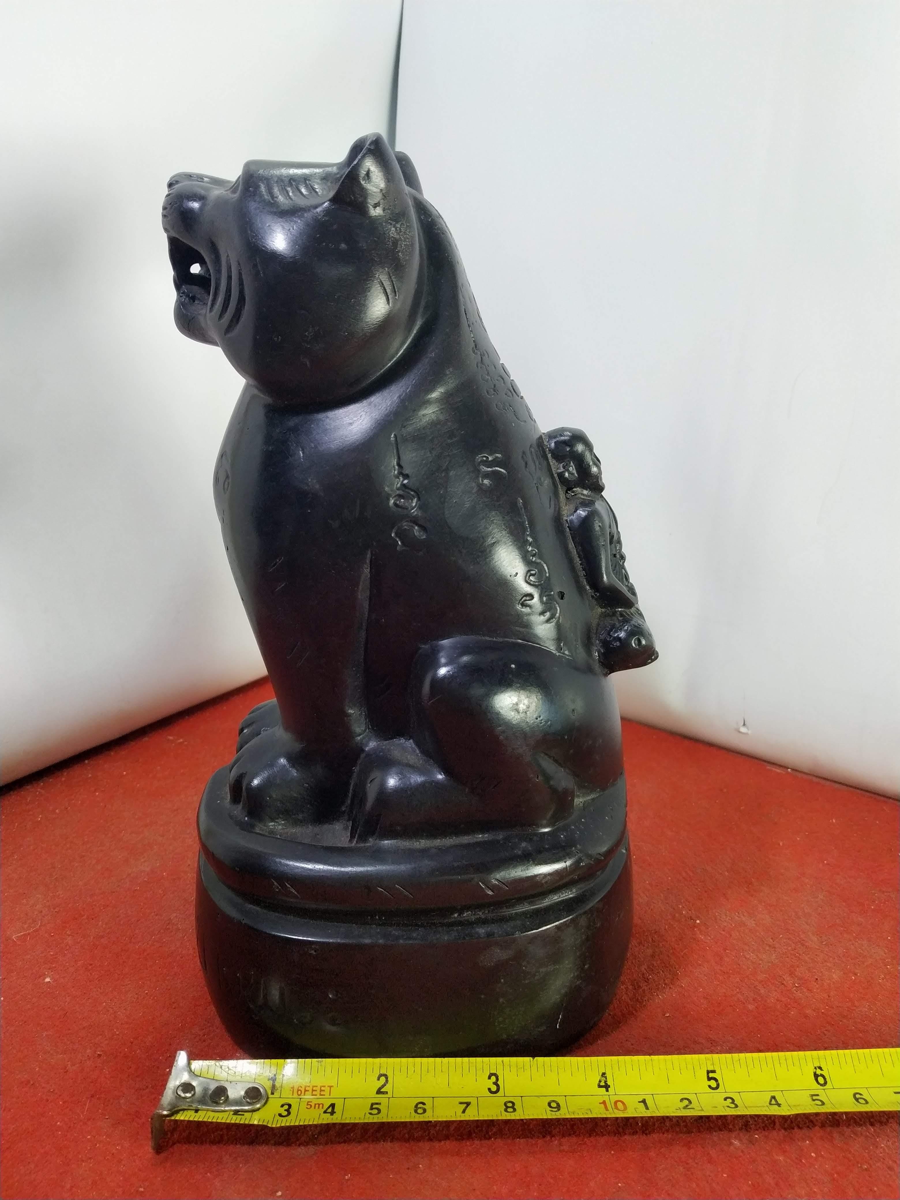 เสือ หลวงพ่อเปิ่น วัดบางพระ เนื้อโลหะสำริด สูง 9 นิ้ว