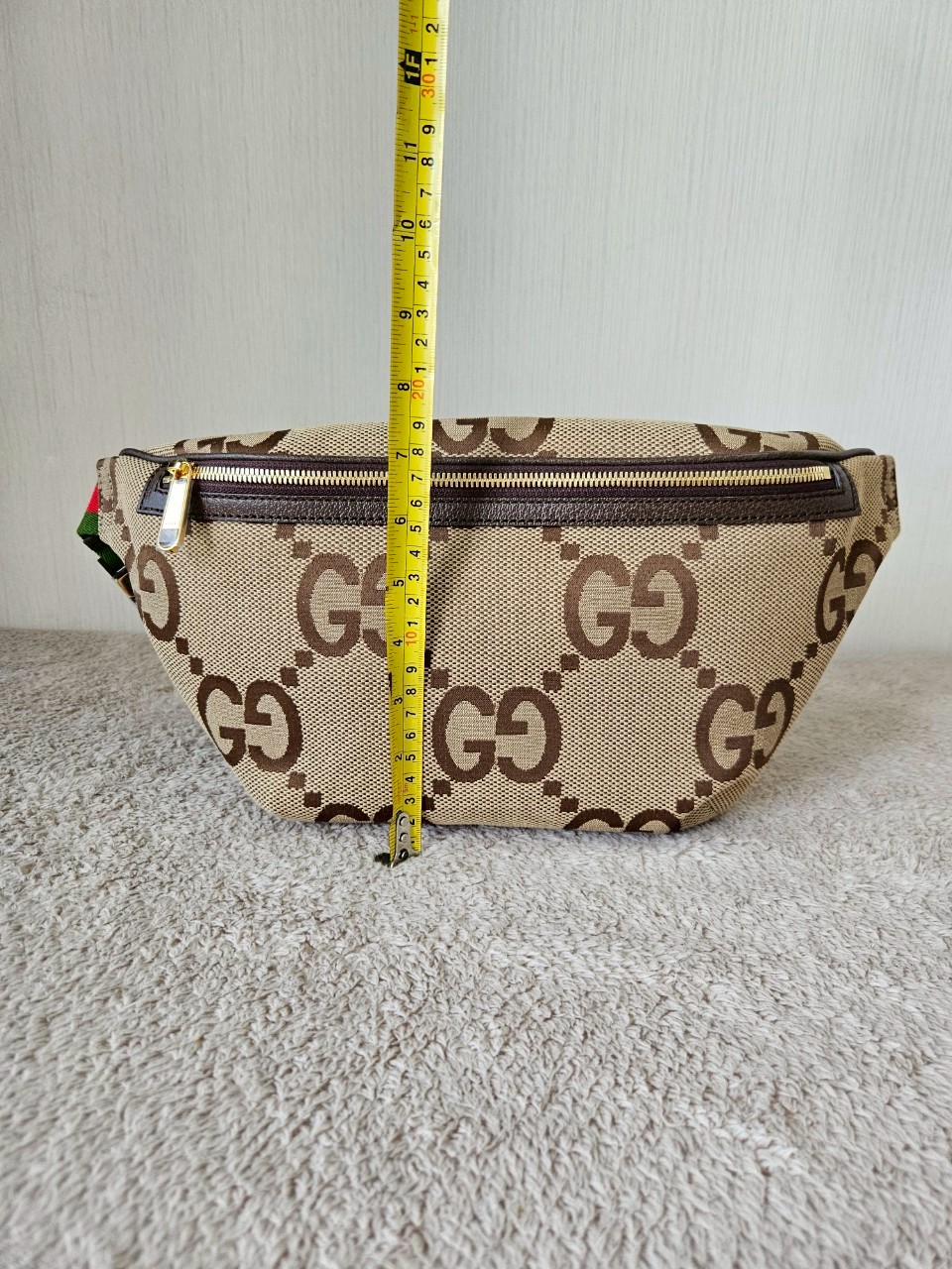 Gucci Jumbo GG Beltbag