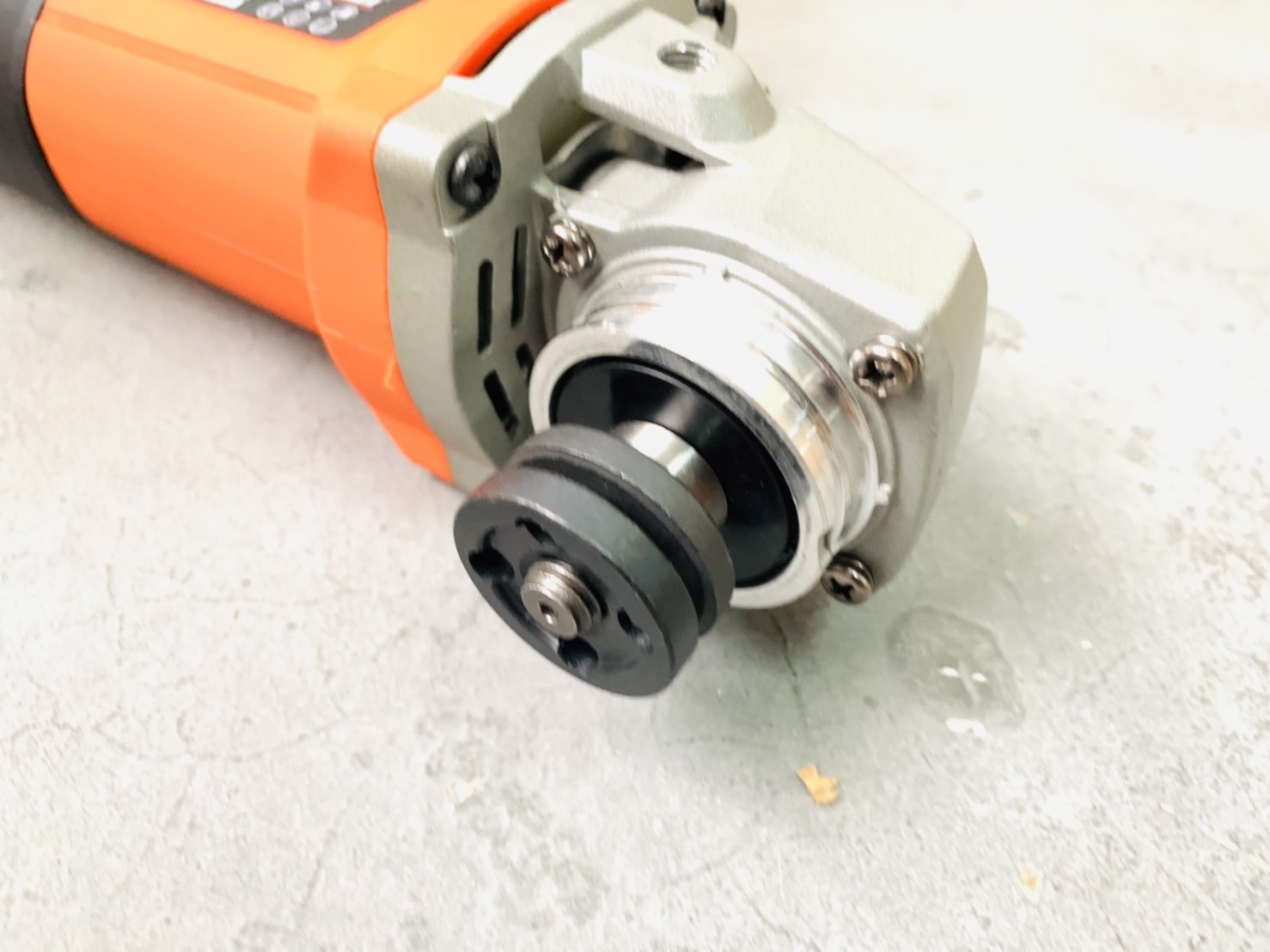 เครื่องเจียร์ 4" พัมคิน J-G9612