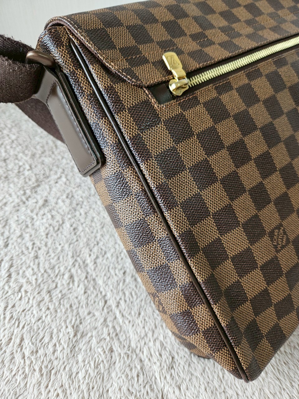 LV District Damier mm