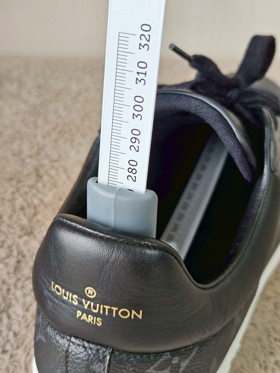 LV Luxembourg sneaker