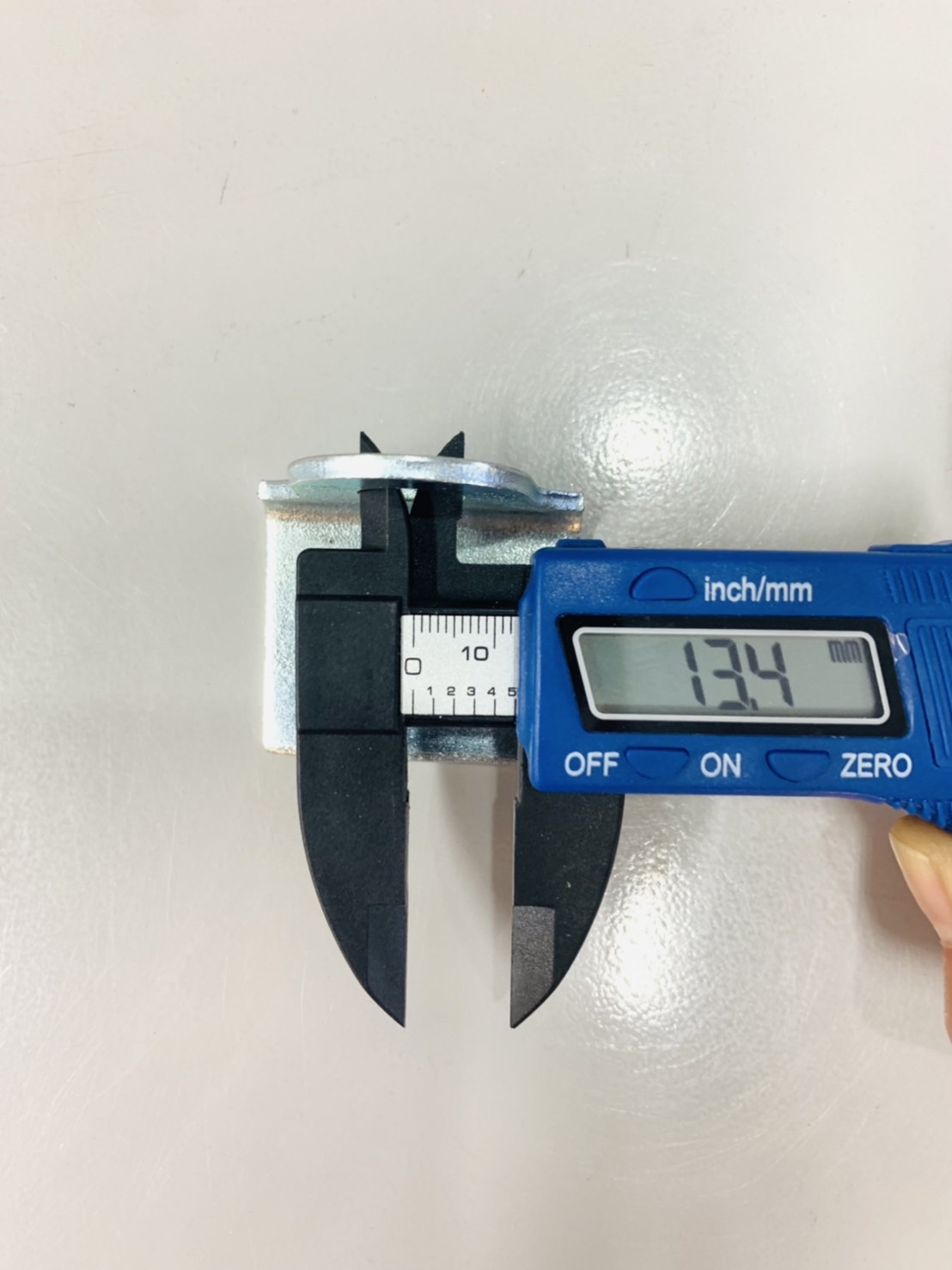 หูสายยูชุบซิงค์ มุมฉาก (แพค2อัน)