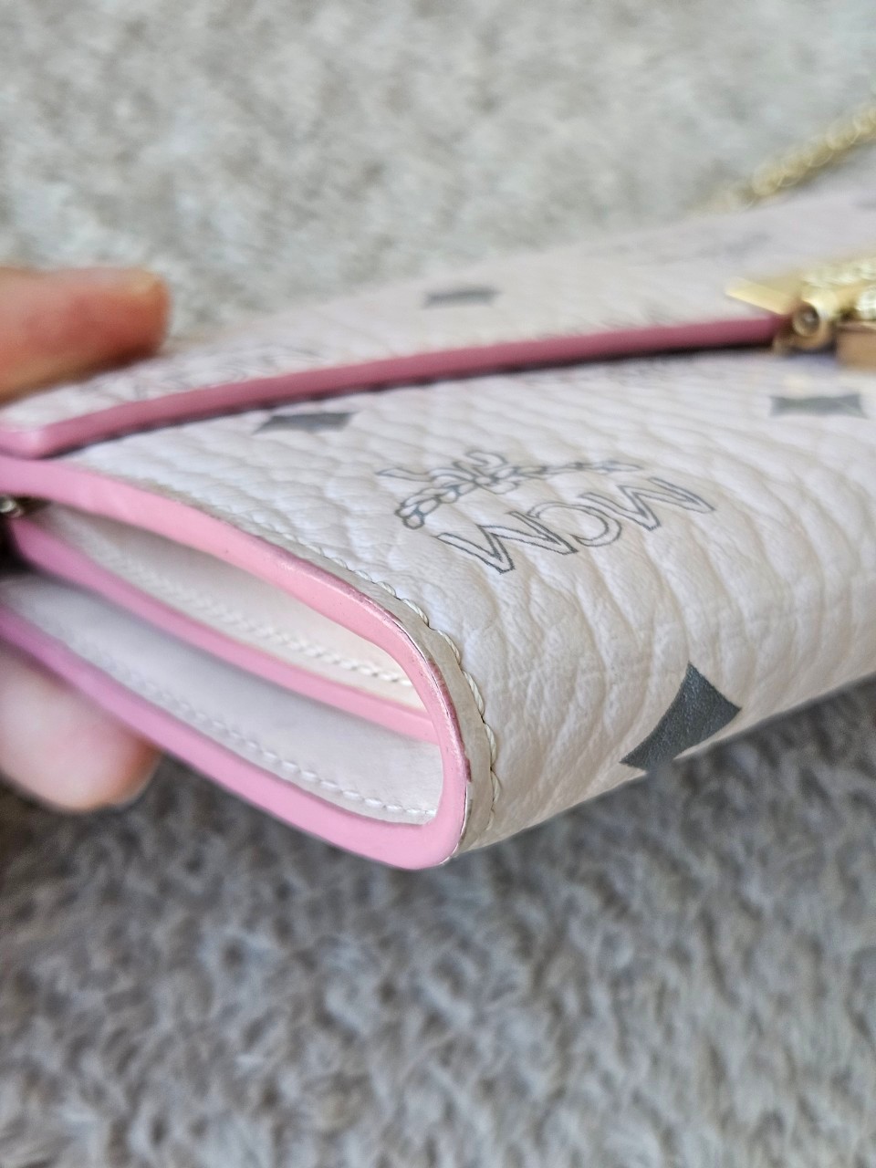 MCM Tracy Crossbody Wallet Pink