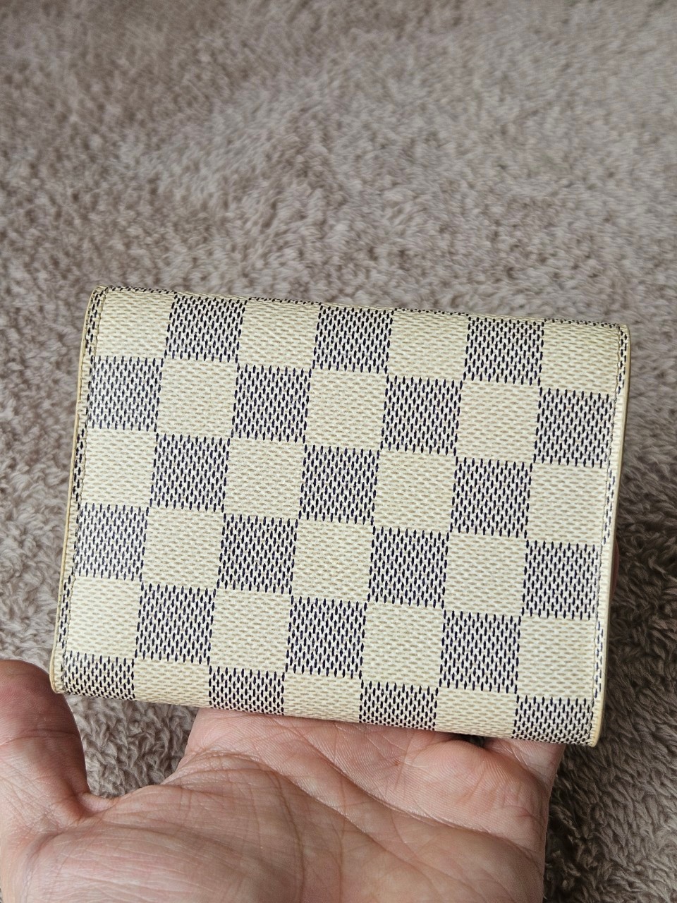 LV Victorie Azur ปี21 microchip