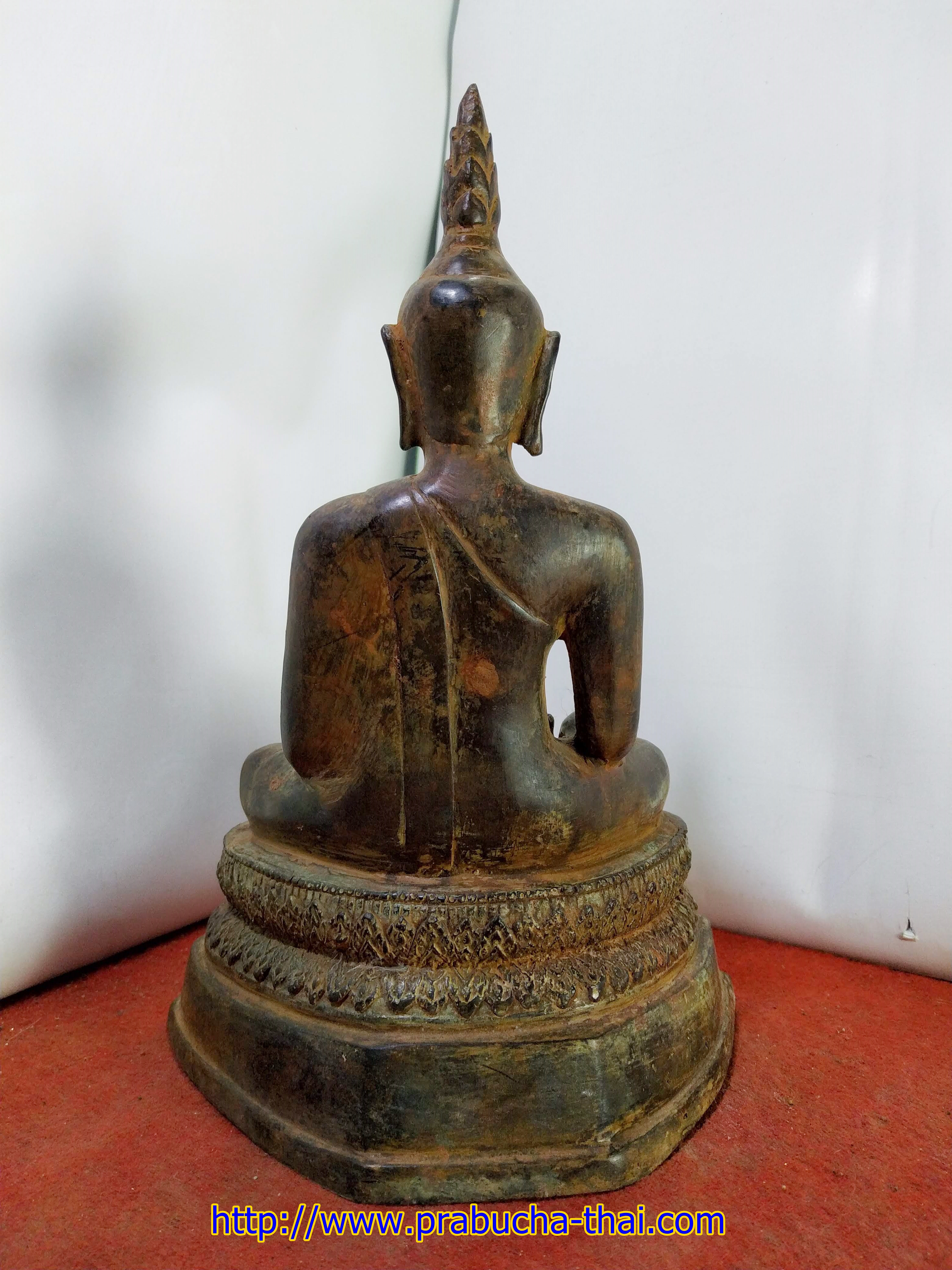 พระเชียงรุ้ง (พระพุทธล้านนา) หน้าตัก 5 นิ้ว เนื้อสำริดสภาพเก่า
