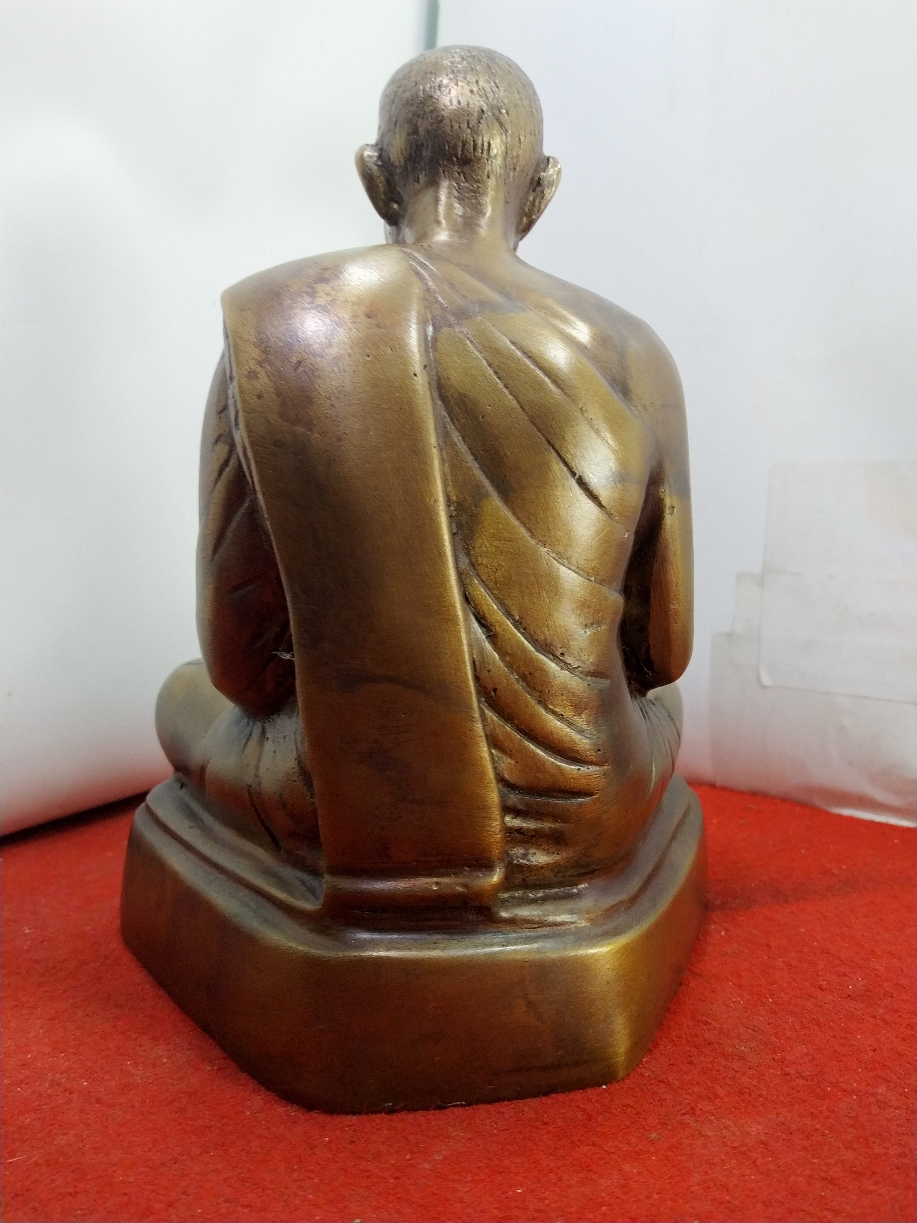 หลวงปู่ชอบ ฐานสโม วัดป่าสัมมานุสรณ์ รุ่น บารมี 94 หน้าตัก 5 นิ้ว