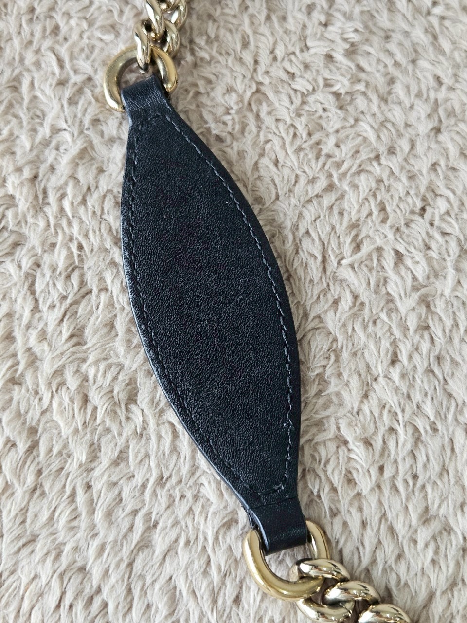 Gucci 295402 Emily Guccissima Medium