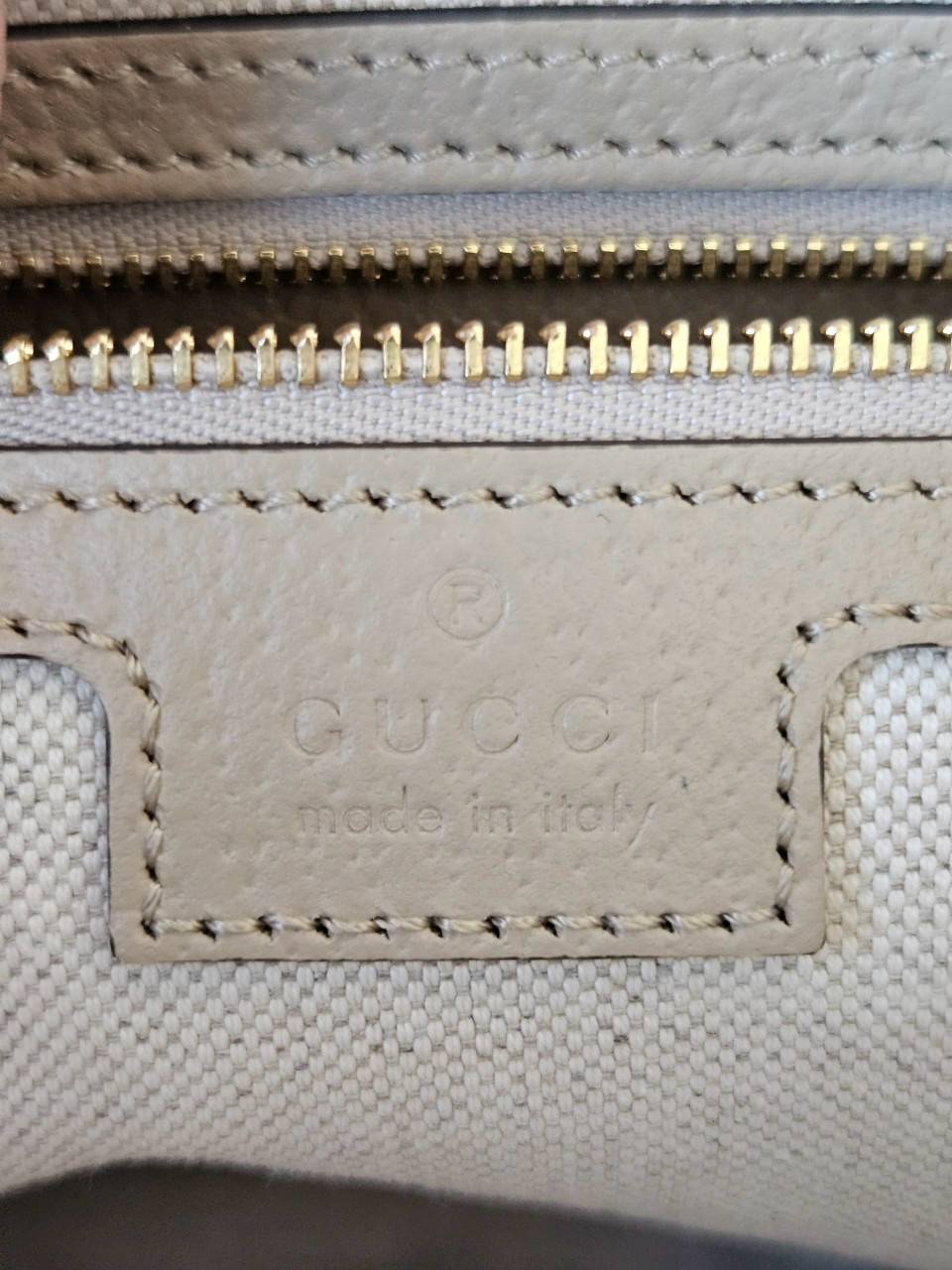 Gucci Jackie 1961 Small beige