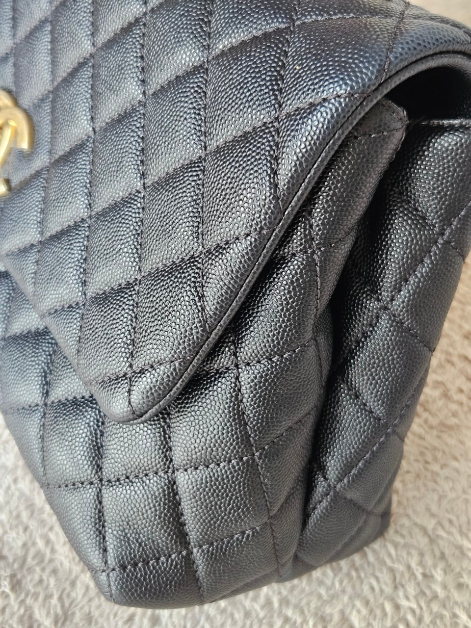 Chanel Coco 10.5 Caviar Lizard holo26