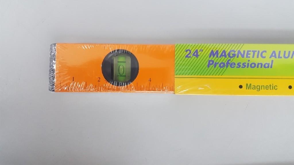 ระดับน้ำแม่เหล็ก 24" รุ่นประหยัด